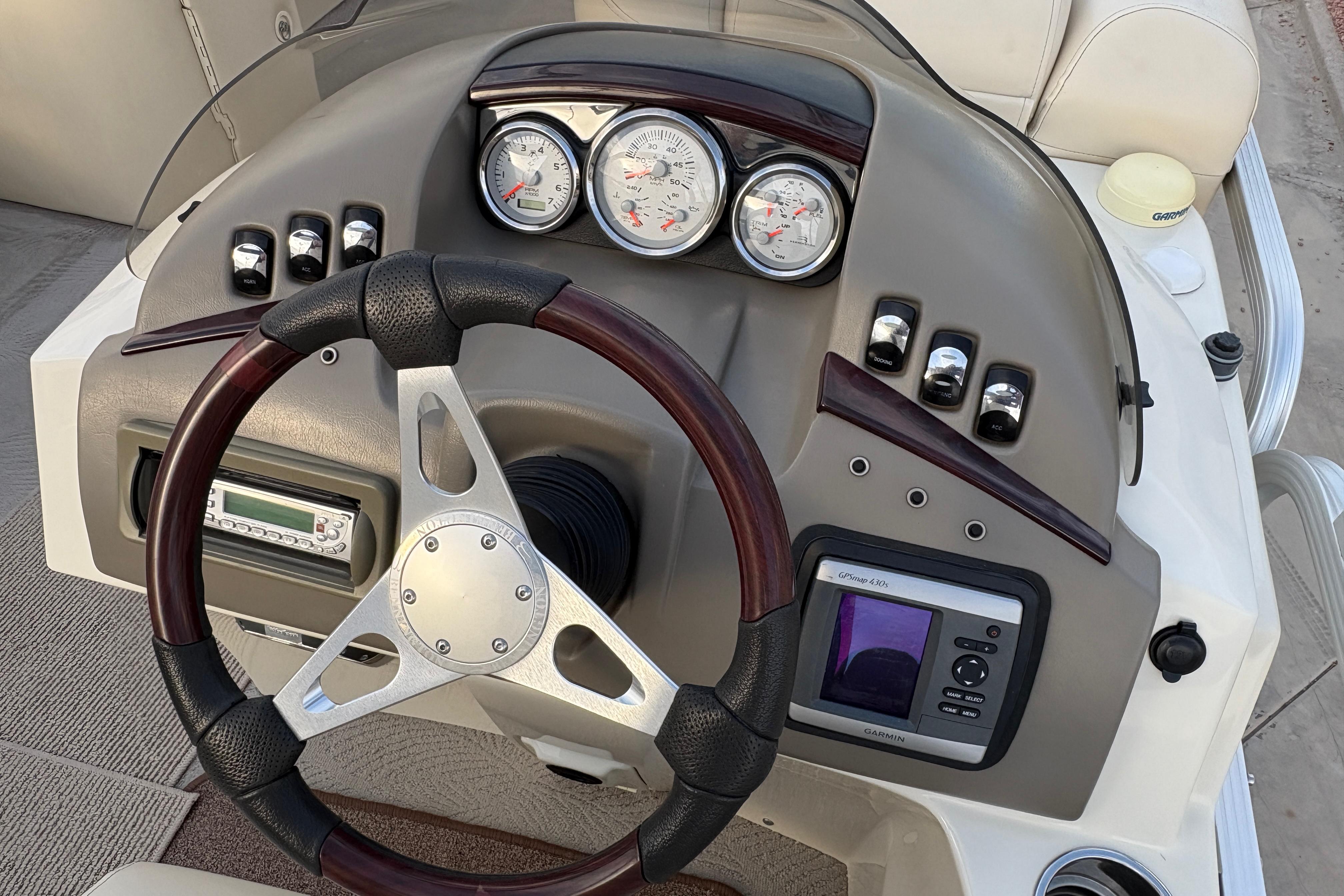 2008 Bennington 2575RCW I/O #TBJC9665 inventory image at Sun Country Marine Group, Lake Havasu City, AZ