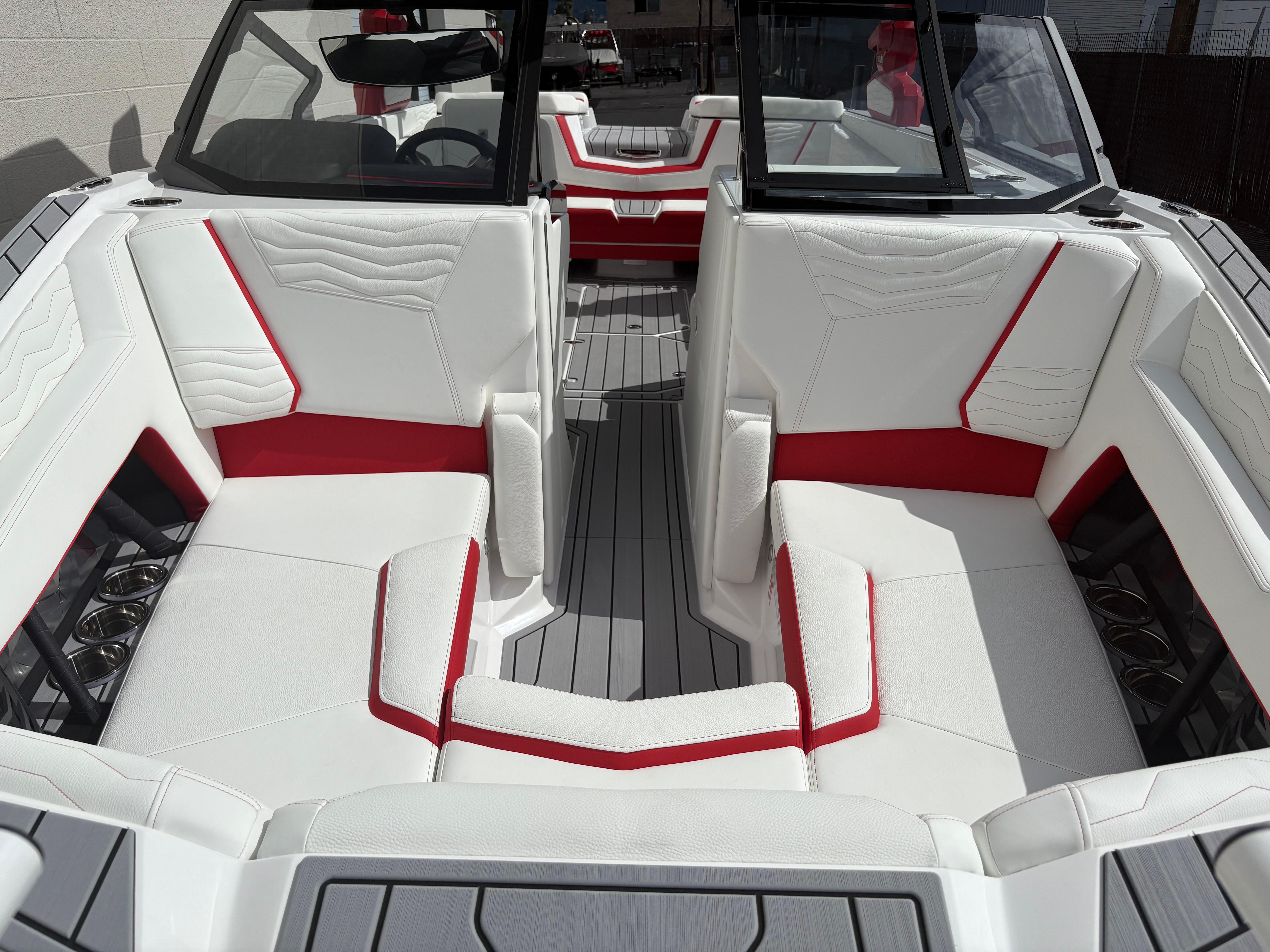2026 Nautique Super Air Nautique G23 #N4039F inventory image at Sun Country Marine Group, San Jose-Campbell 2026 Nautique Super Air Nautique G23 #N4039F inventory image at Sun Country Marine Group, San Jose-Campbell