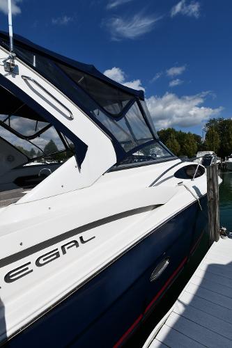 33' Regal, Listing Number 100877337, - Photo No. 4