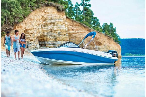 2021 Tahoe boat for sale, model of the boat is 450 TS & Image # 5 of 60