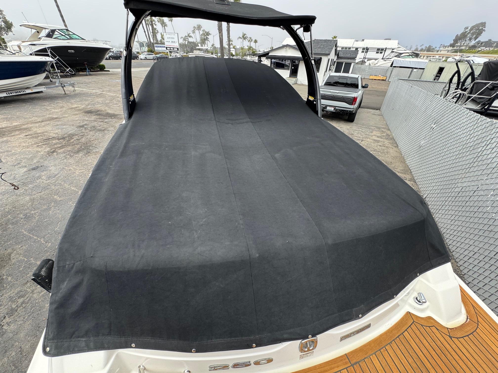 2012 Sea Ray 250 SLX #TBBB2905C inventory image at Sun Country Marine Group, Newport Beach 2012 Sea Ray 250 SLX #TBBB2905C inventory image at Sun Country Marine Group, Newport Beach