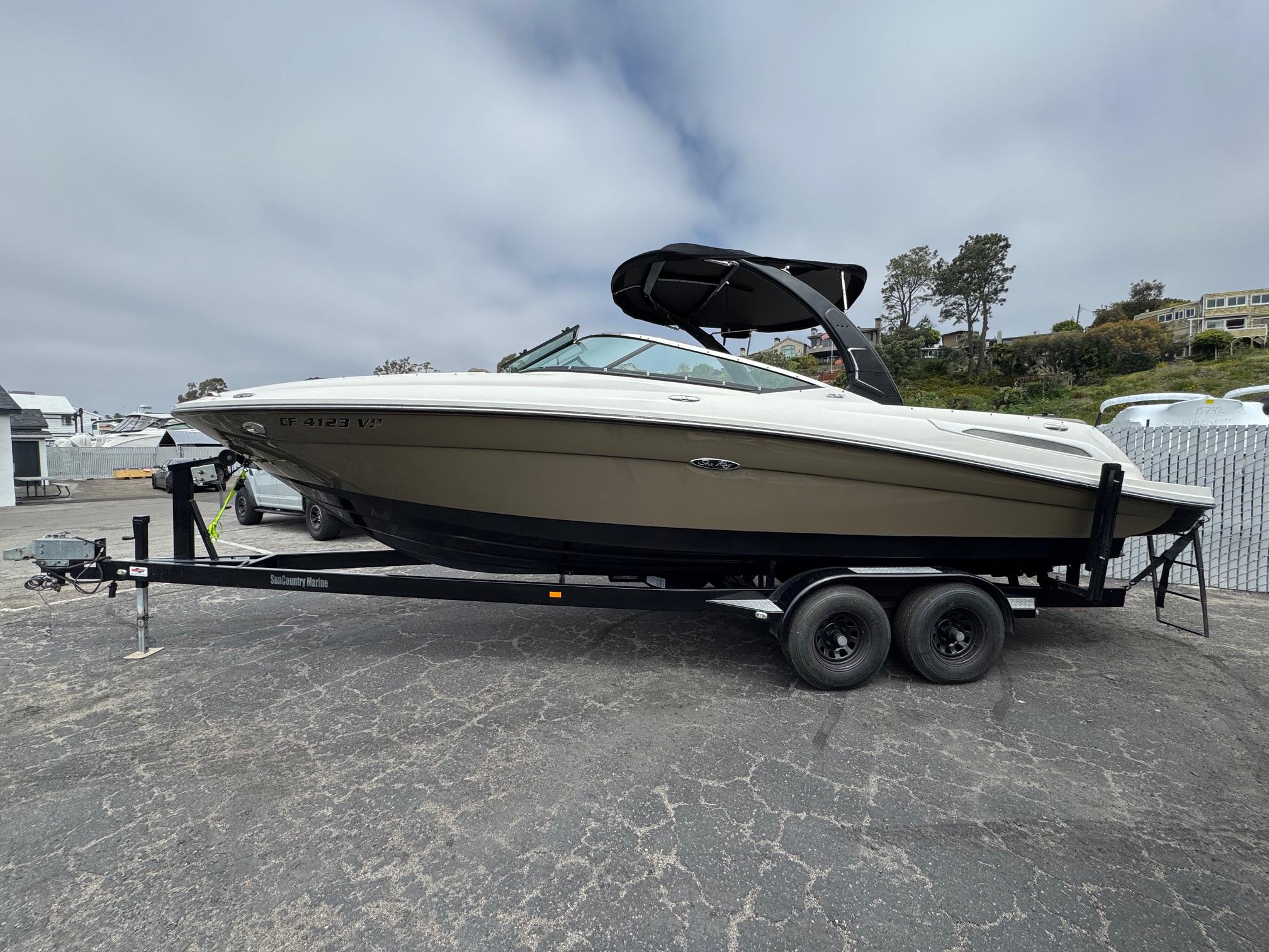 2012 Sea Ray 250 SLX #TBBB2905C inventory image at Sun Country Marine Group, Newport Beach 2012 Sea Ray 250 SLX #TBBB2905C inventory image at Sun Country Marine Group, Newport Beach