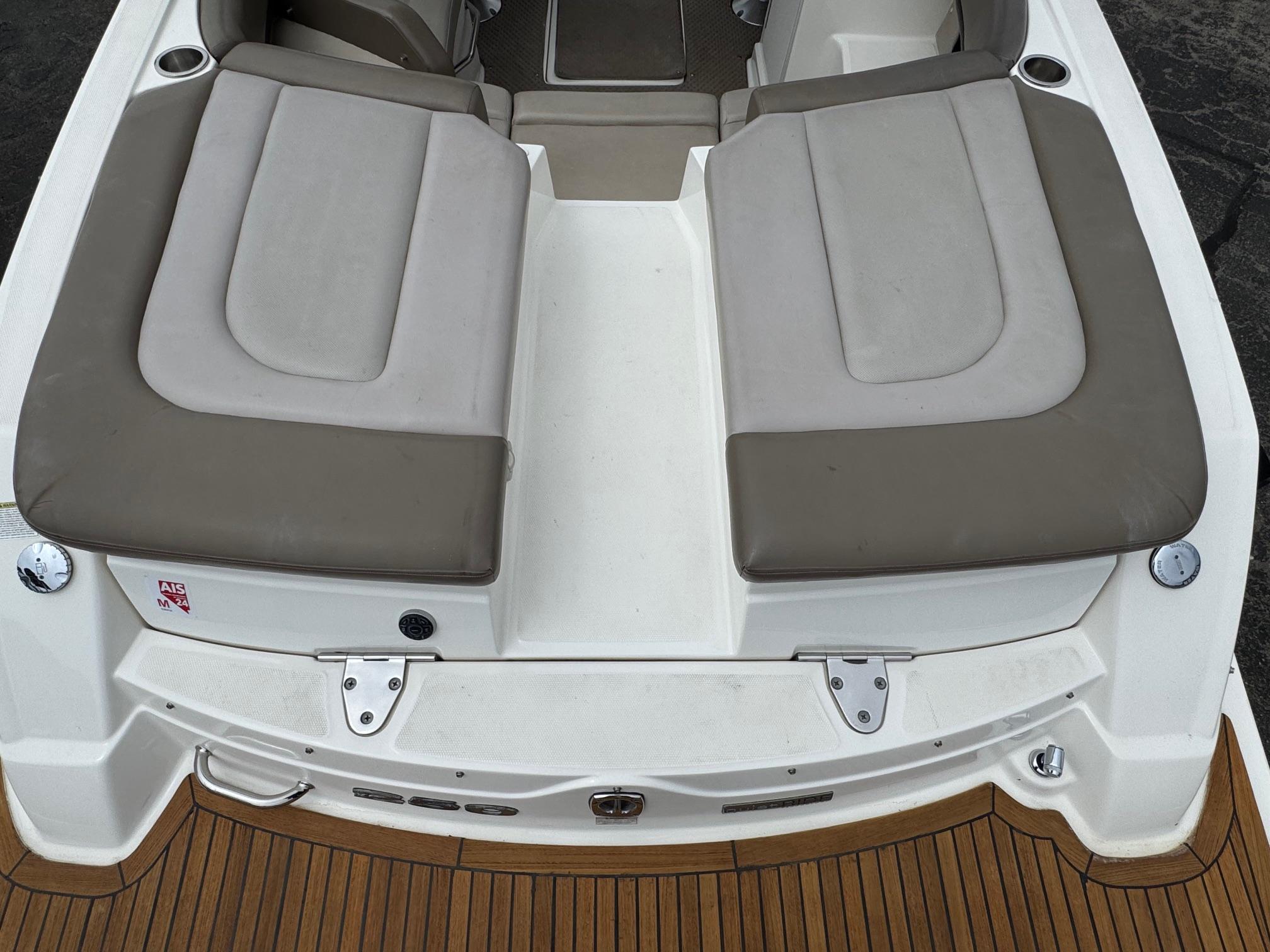 2012 Sea Ray 250 SLX #TBBB2905C inventory image at Sun Country Marine Group, Newport Beach 2012 Sea Ray 250 SLX #TBBB2905C inventory image at Sun Country Marine Group, Newport Beach