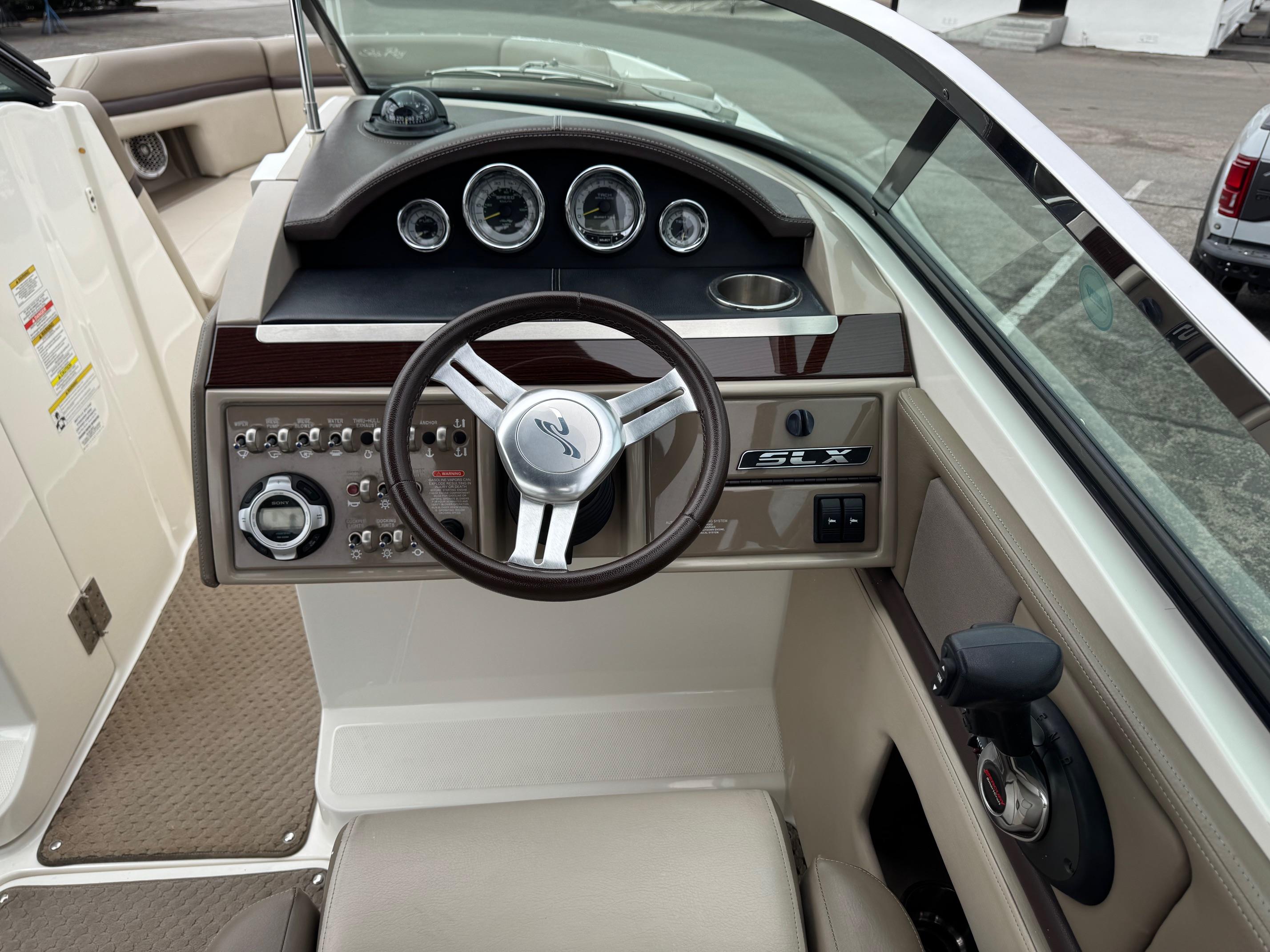 2012 Sea Ray 250 SLX #TBBB2905C inventory image at Sun Country Marine Group, Newport Beach 2012 Sea Ray 250 SLX #TBBB2905C inventory image at Sun Country Marine Group, Newport Beach