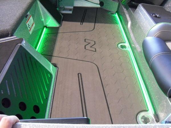 2021 Nitro boat for sale, model of the boat is Z20 Pro & Image # 48 of 52