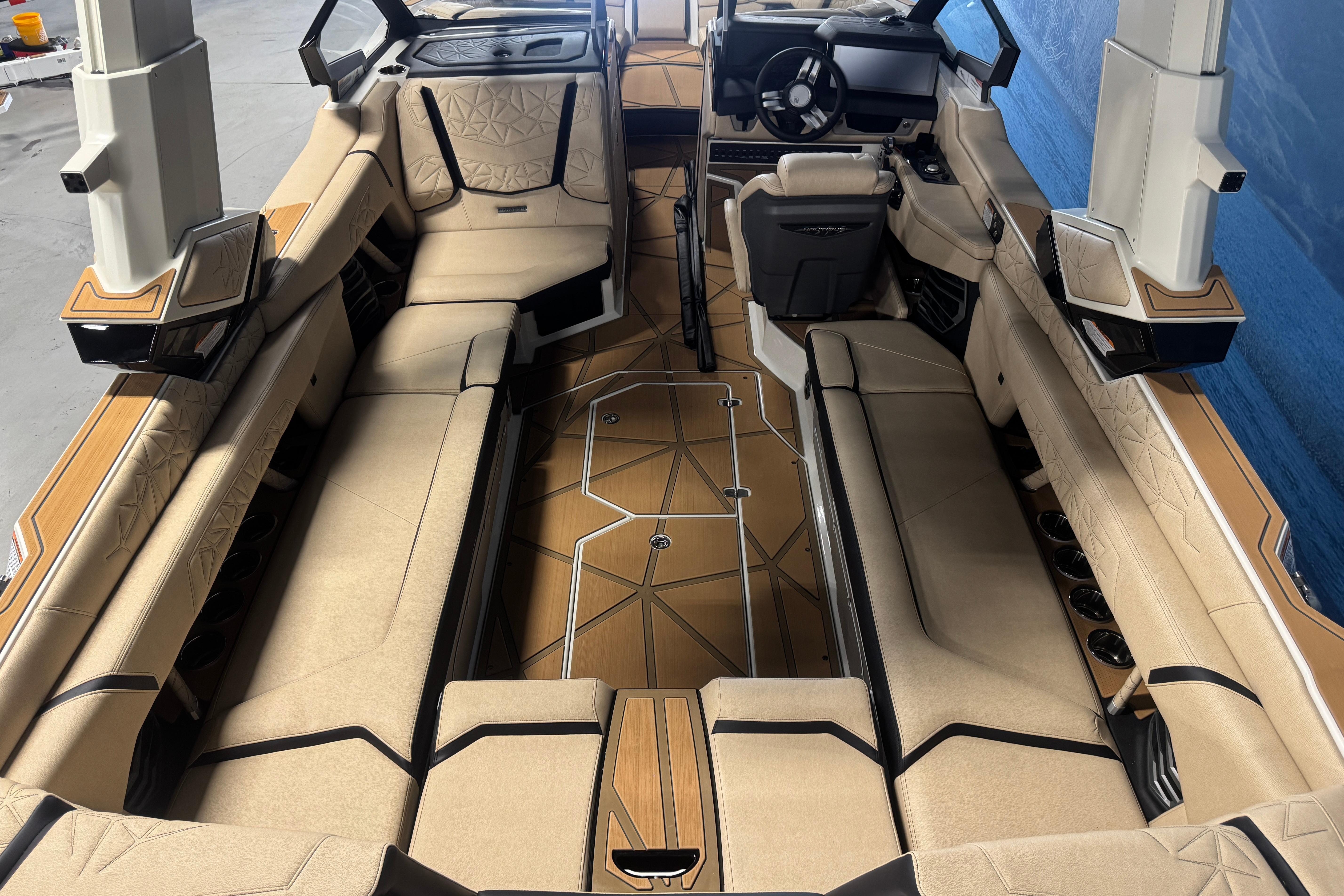 2026 Nautique Super Air Nautique G25 Paragon #N019F inventory image at Sun Country Marine Group, Irvine