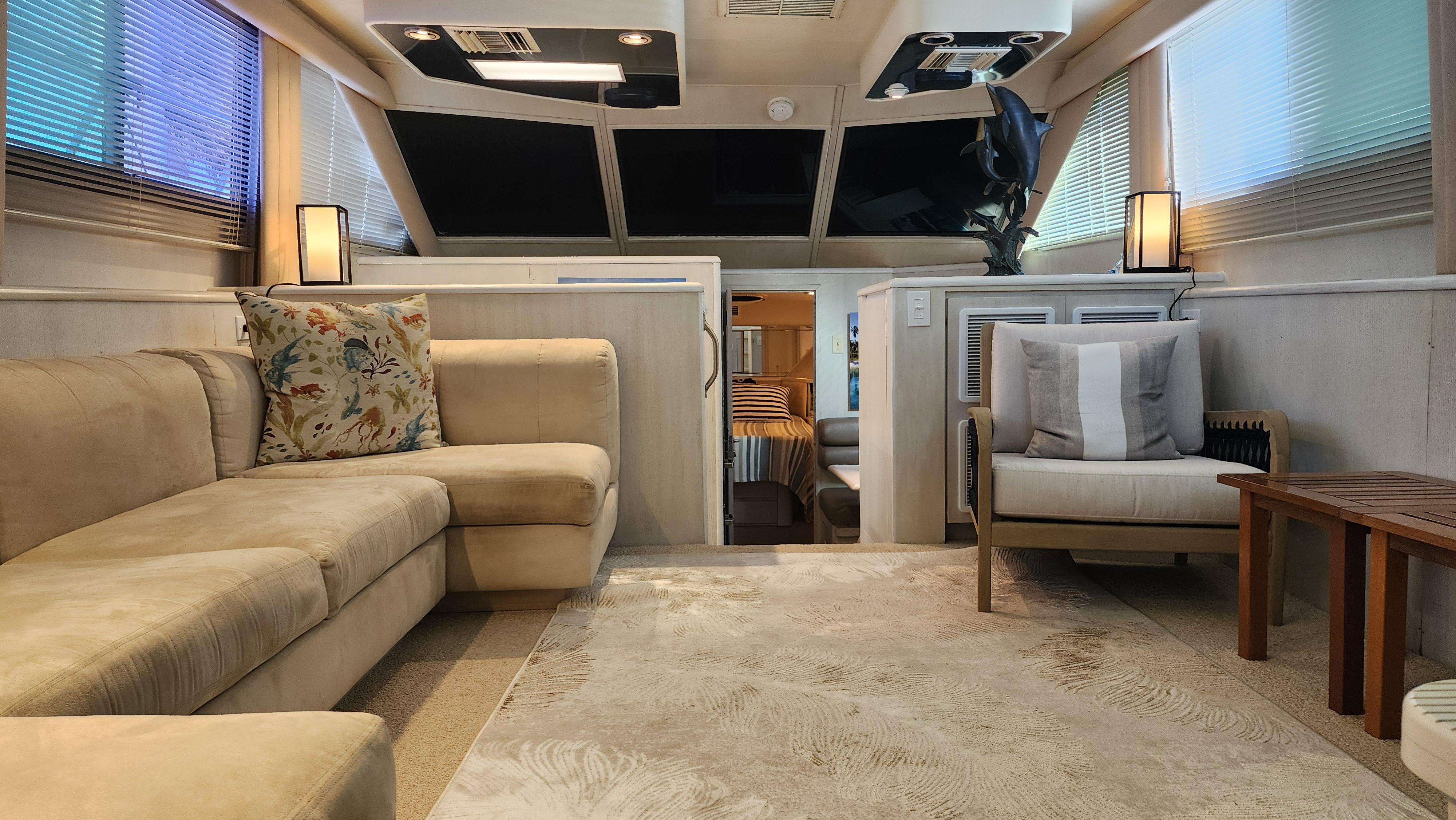 Hatteras-52 Cockpit Motor Yacht 1990-Hatt Trick FL-US-9756531 | Thumbnail