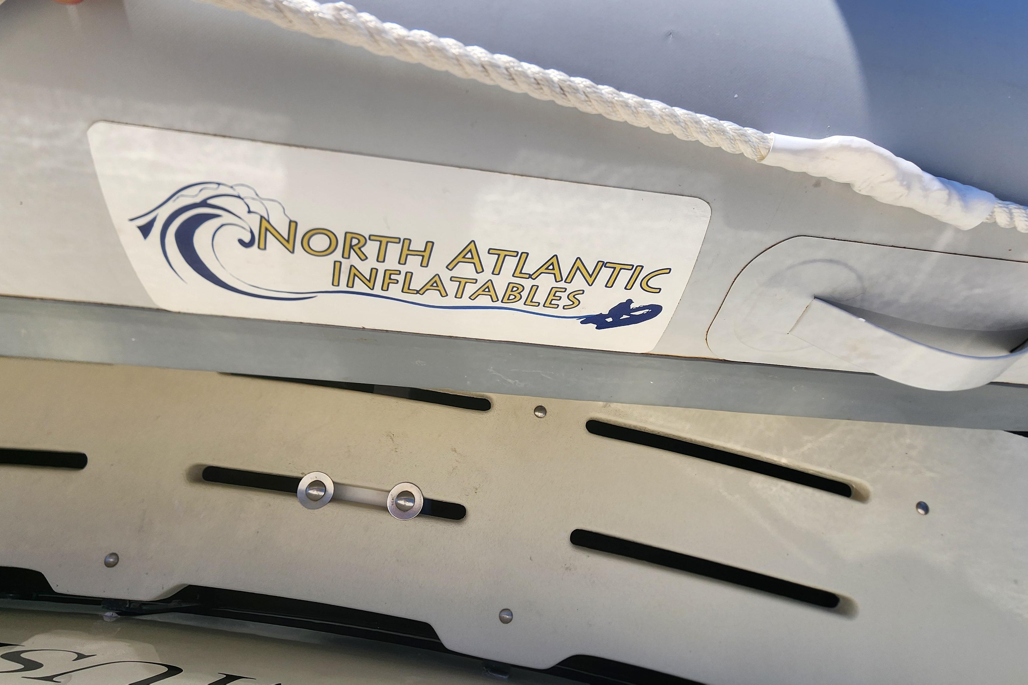 Hatteras-52 Cockpit Motor Yacht 1990-Hatt Trick FL-US-9756531 | Thumbnail