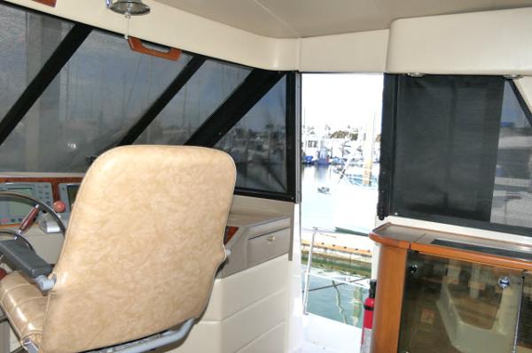 47' Bayliner, Listing Number 100914850, - Photo No. 44