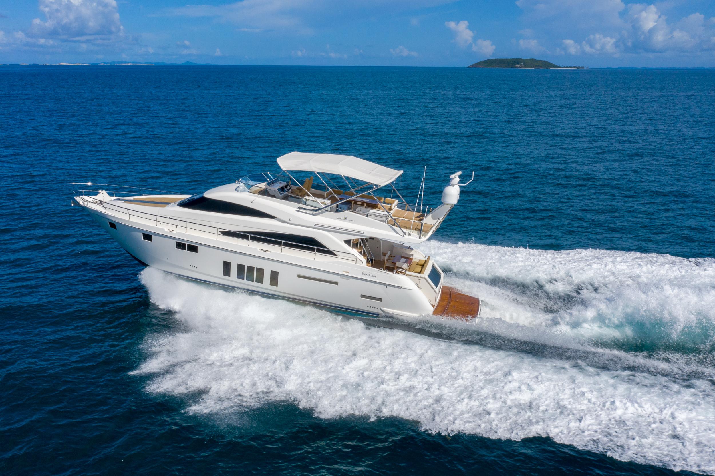 2014 Fairline Squadron 65