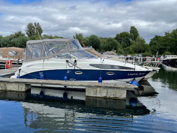 2005 Bayliner 265