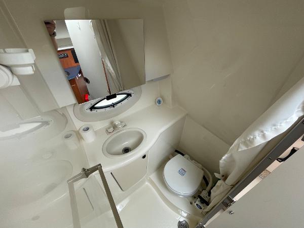 2005 Bayliner 265