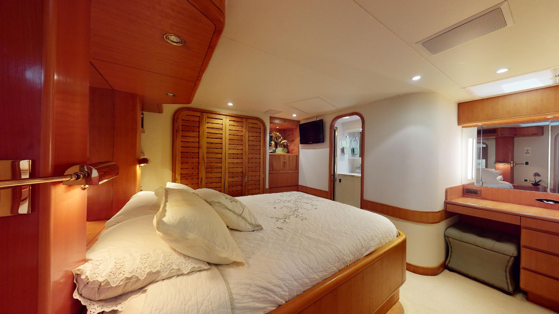 Trinity Yachts 72 - Clean Sweep - Master Stateroom