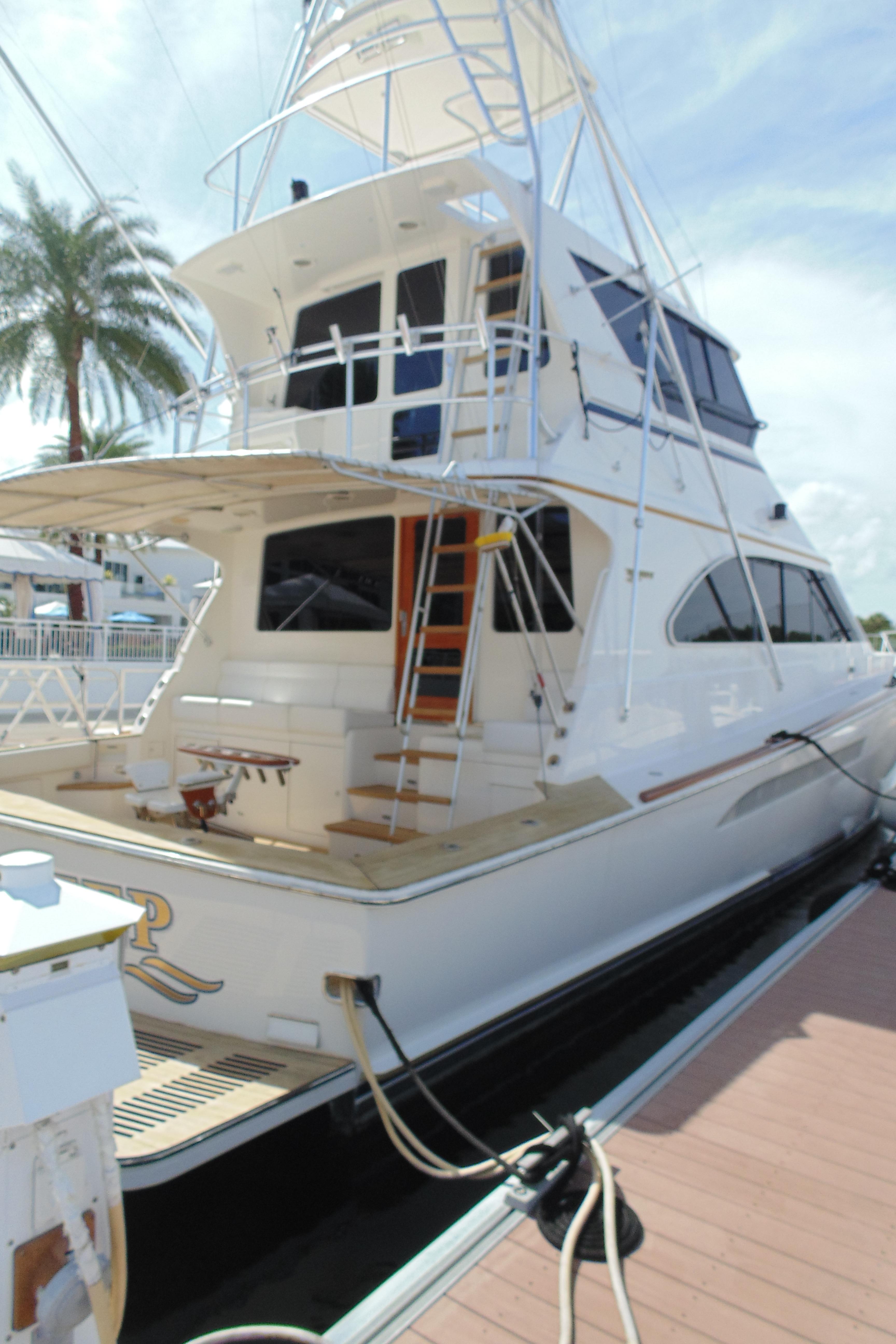 Trinity Yachts 72 - Clean Sweep - Aft View