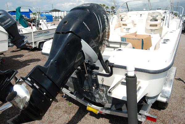2010 Boston Whaler boat for sale, model of the boat is 235 Conquest & Image # 4 of 14