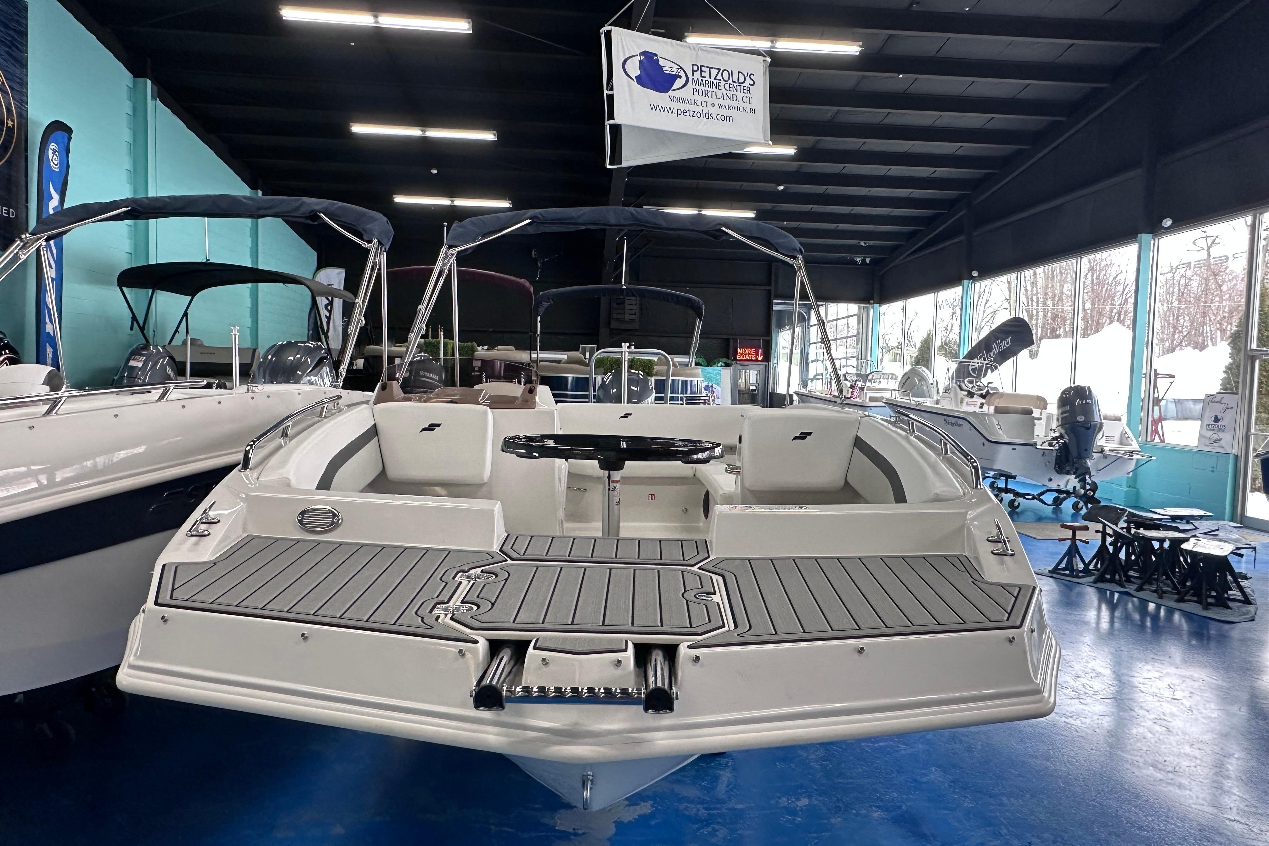 2026 Starcraft SVX 171 OB 5