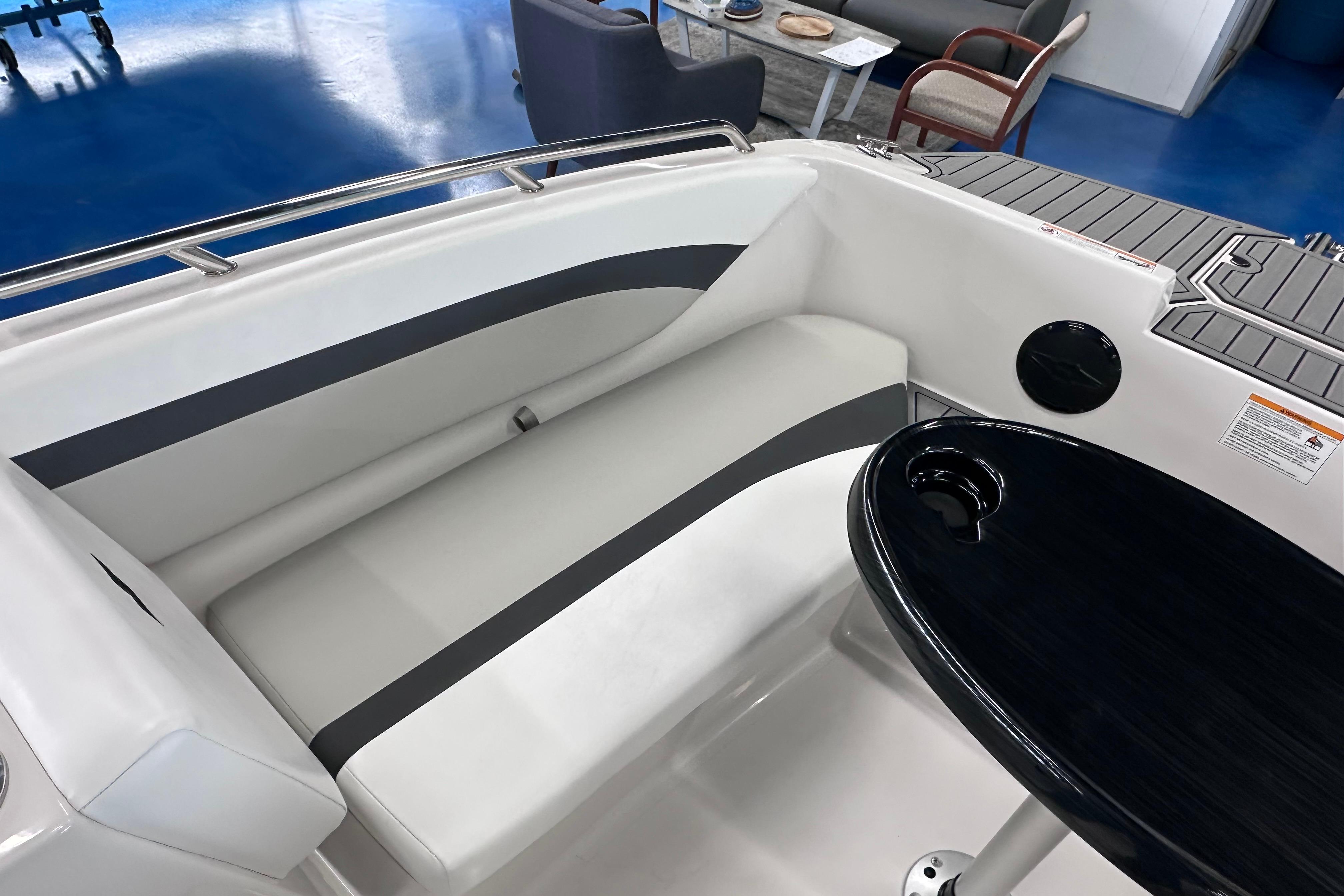 2026 Starcraft SVX 171 OB 21