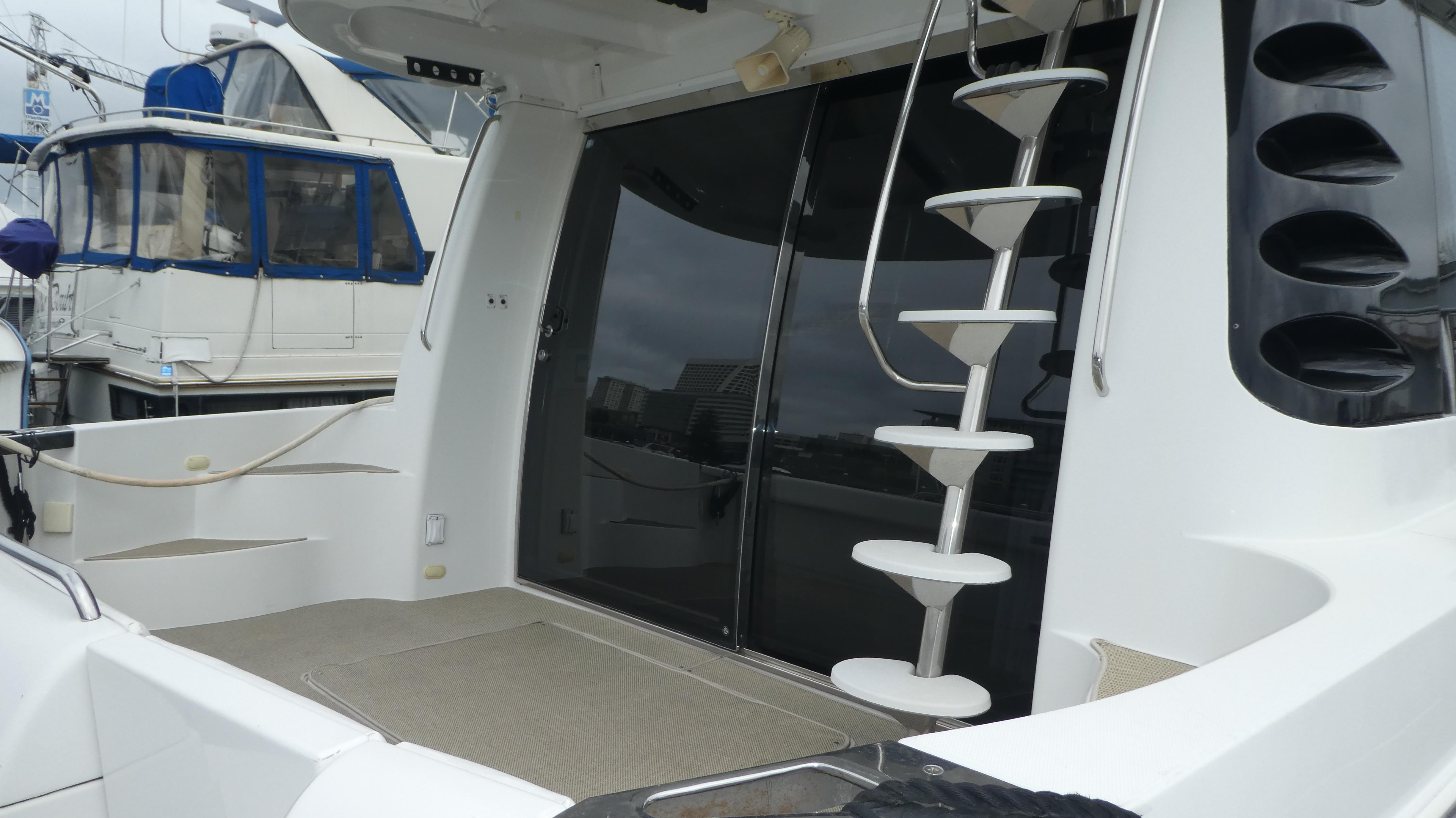 1998-carver-530-voyager-pilothouse-power-9756549-20250422121937028-1_XLARGE