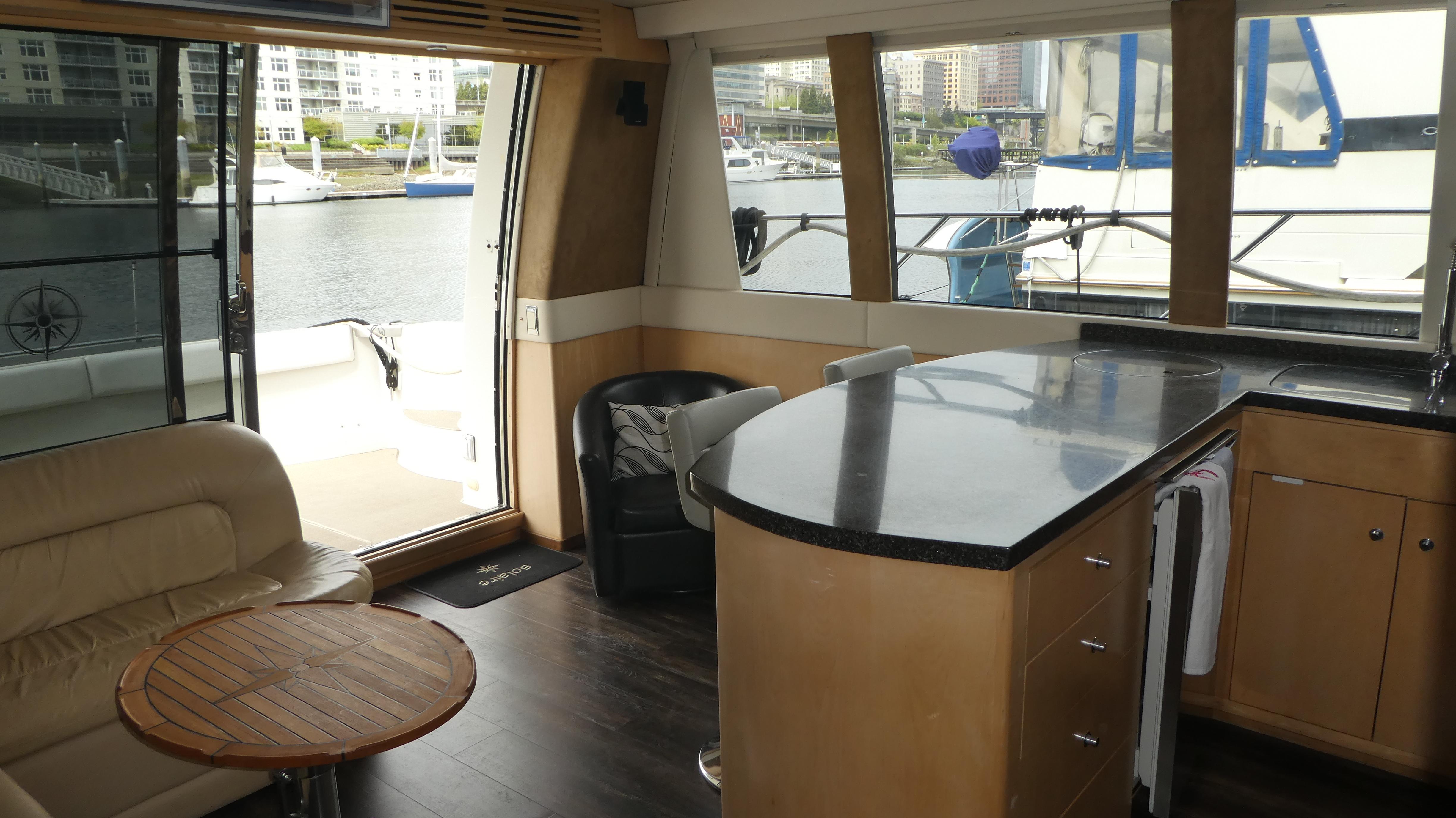 1998-carver-530-voyager-pilothouse-power-9756549-20250422122045195-1_XLARGE