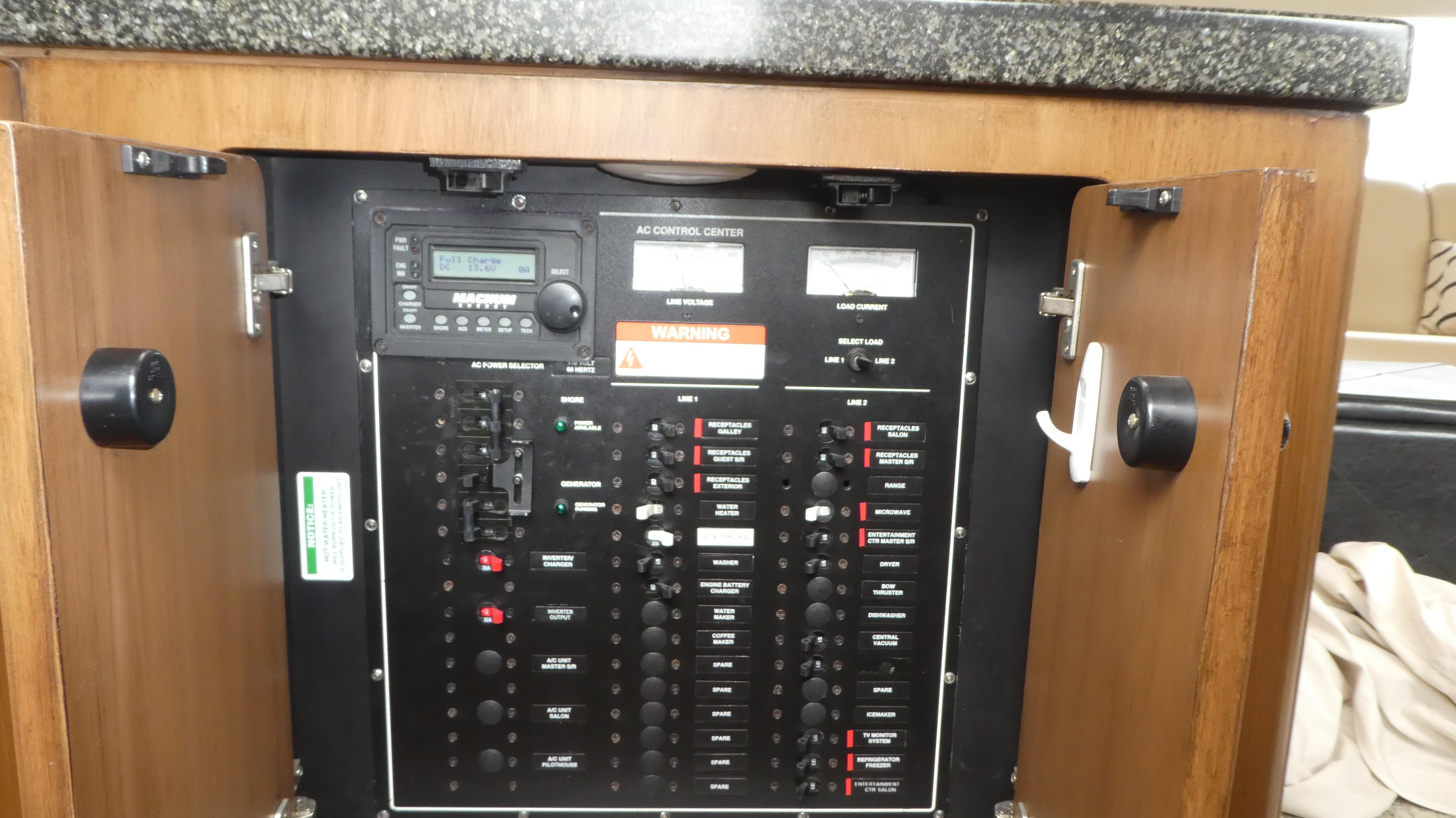 1998-carver-530-voyager-pilothouse-power-9756549-20250422123203478-1_XLARGE