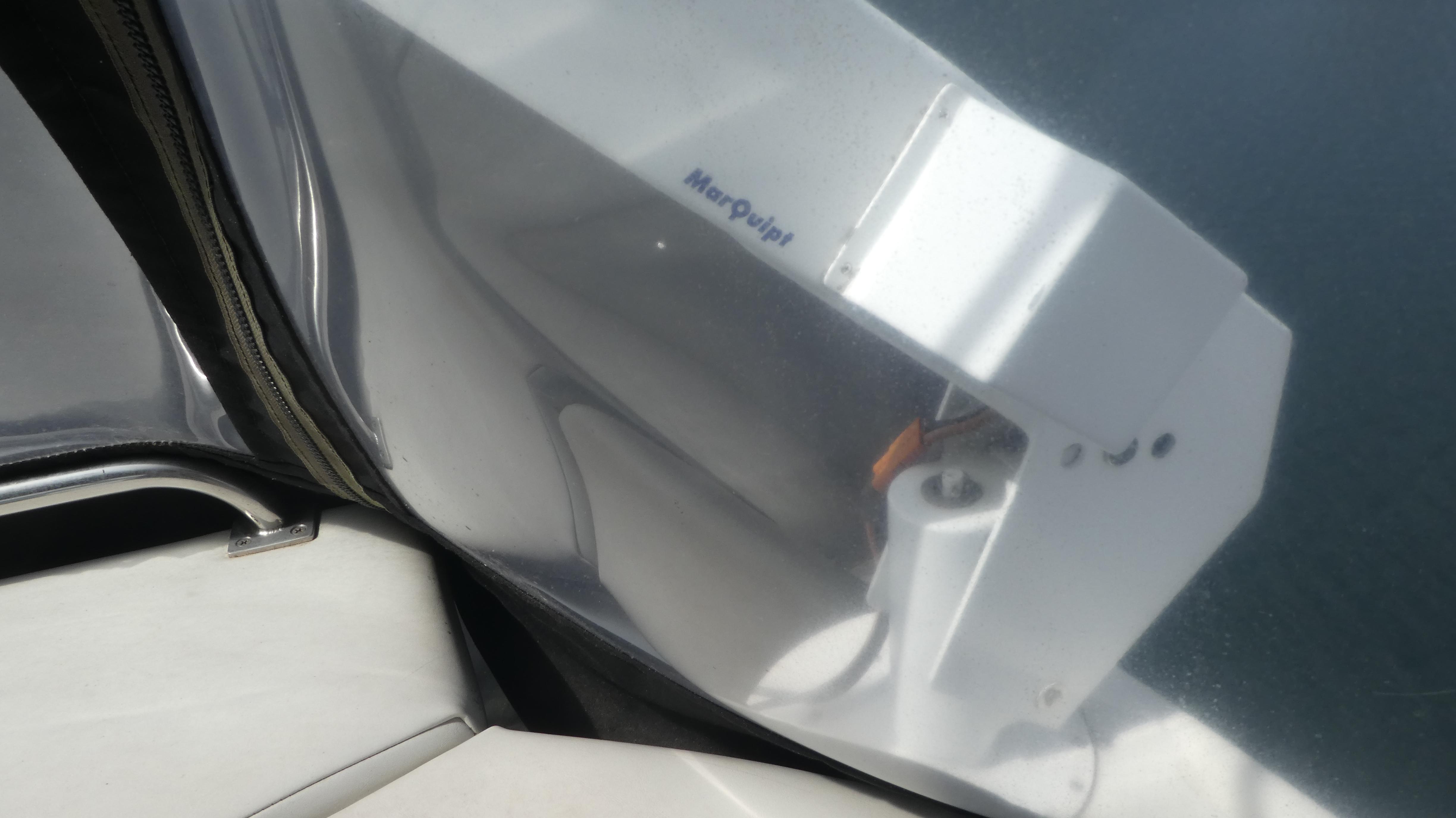 1998-carver-530-voyager-pilothouse-power-9756549-20250422124423215-1_XLARGE
