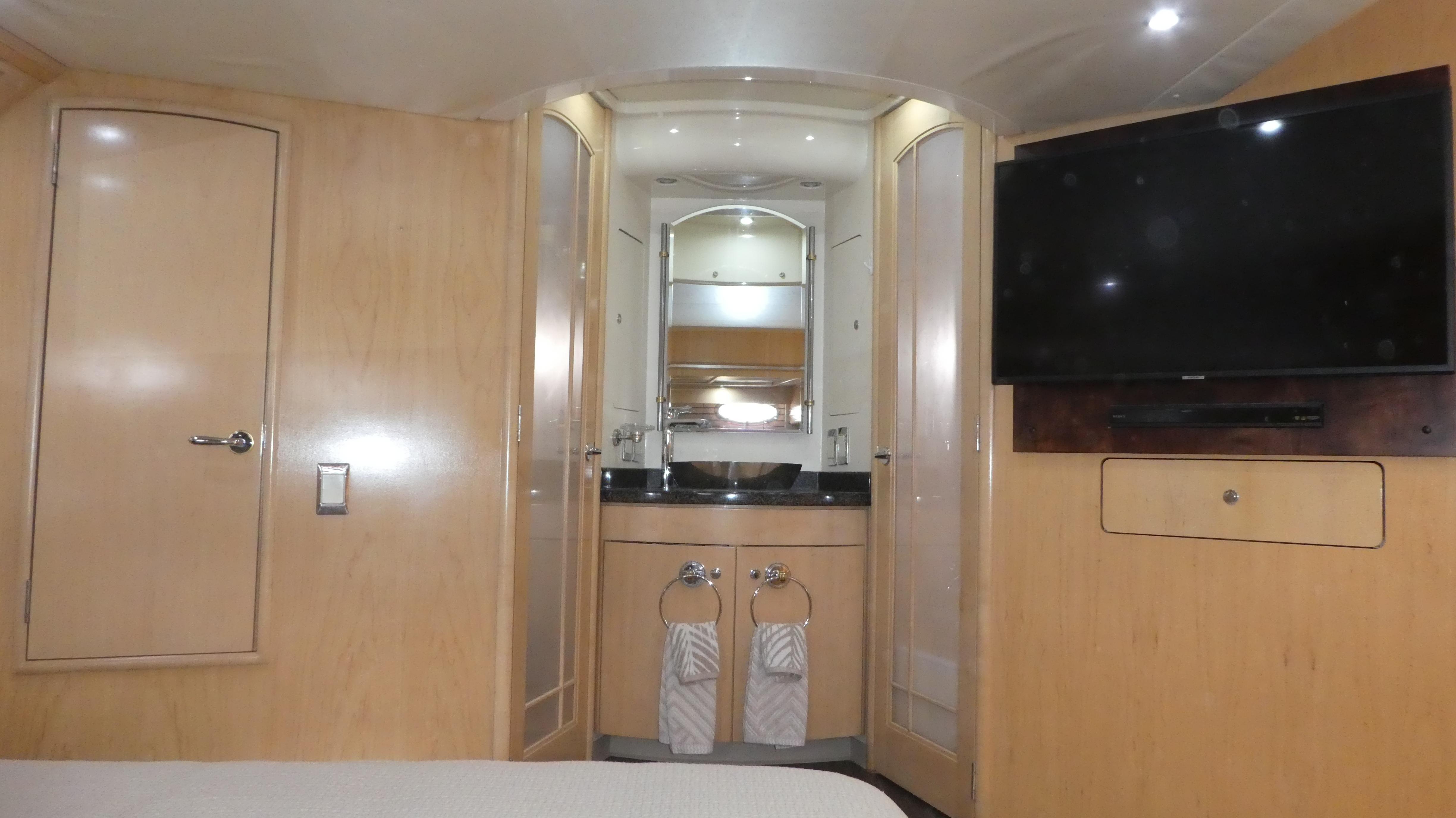 1998-carver-530-voyager-pilothouse-power-9756549-20250422124648970-1_XLARGE
