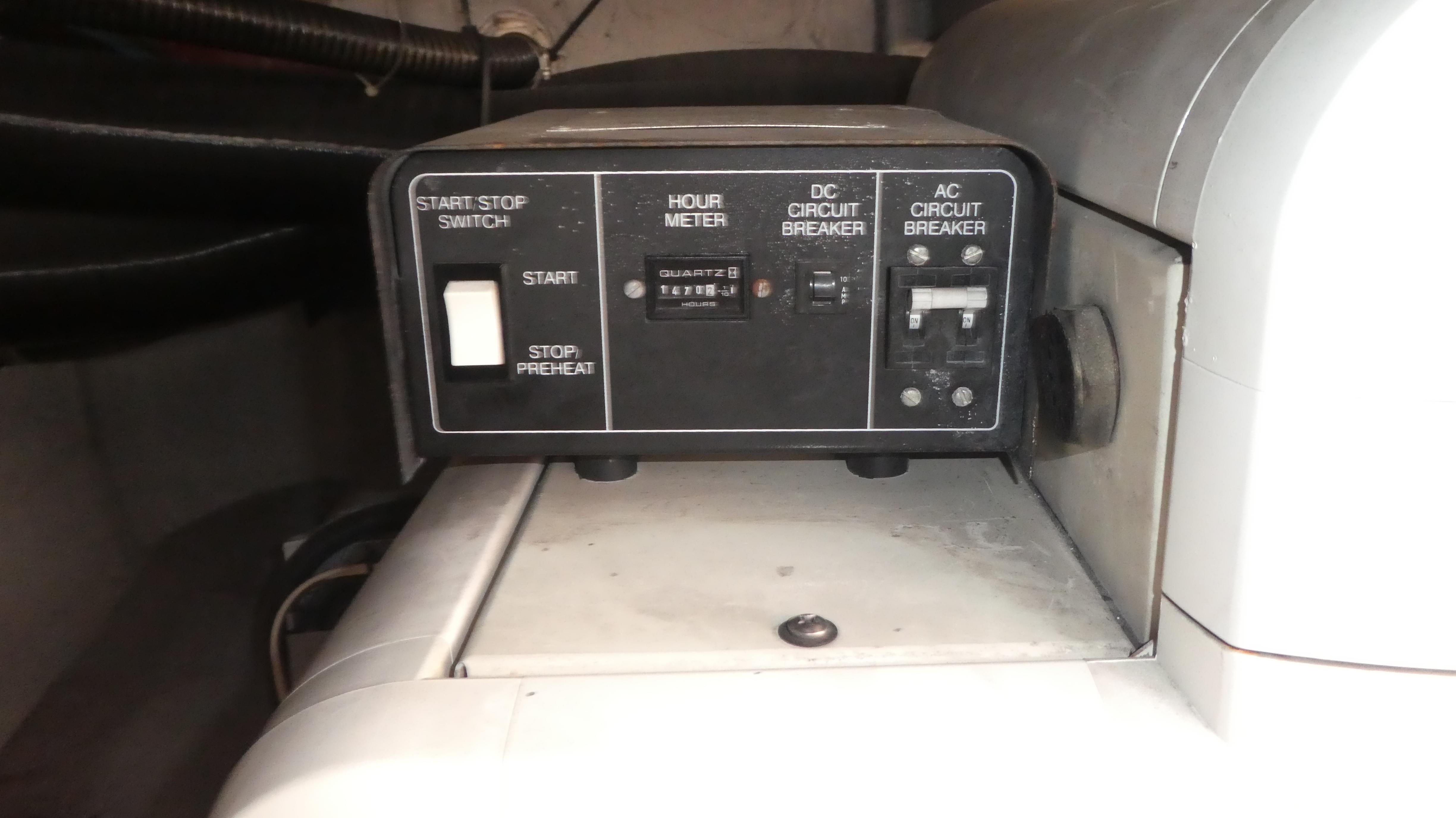 1998-carver-530-voyager-pilothouse-power-9756549-20250422130911097-1_XLARGE