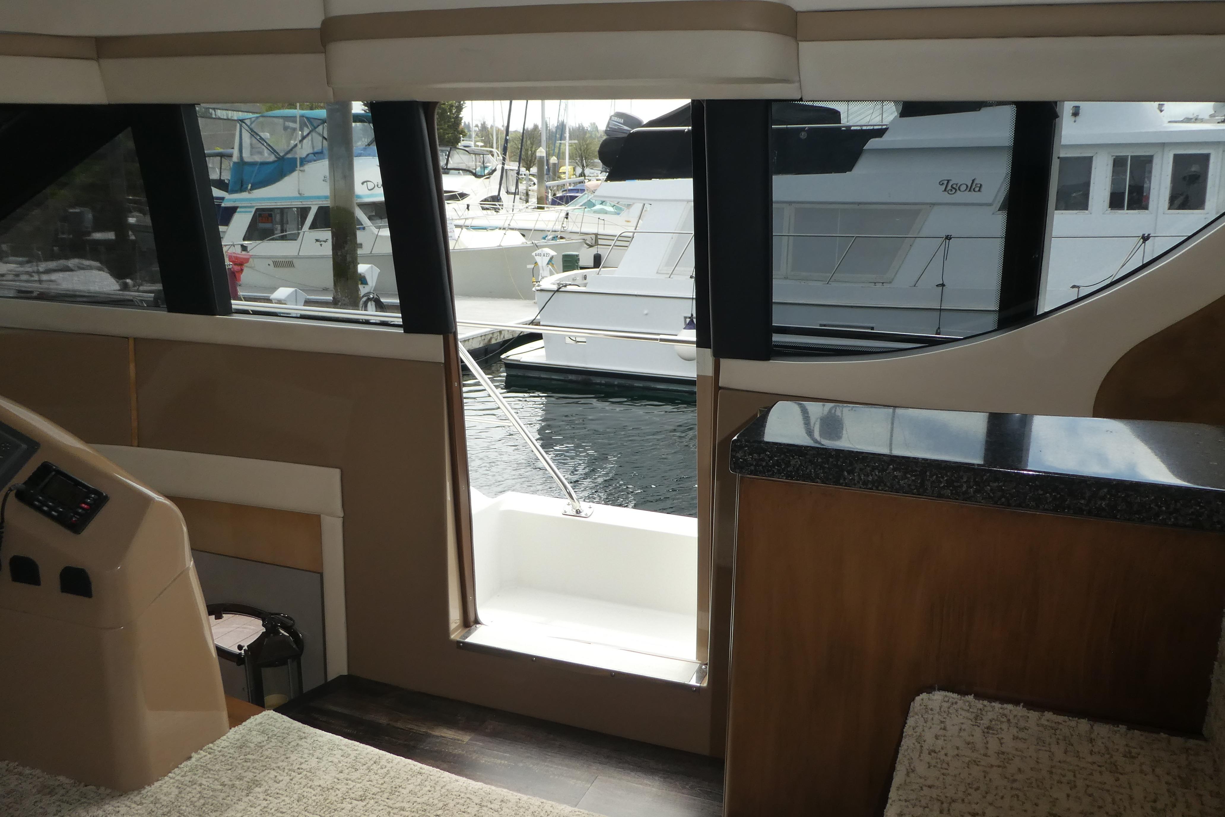 1998-carver-530-voyager-pilothouse-power-9756549-20250422140102214-1_XLARGE