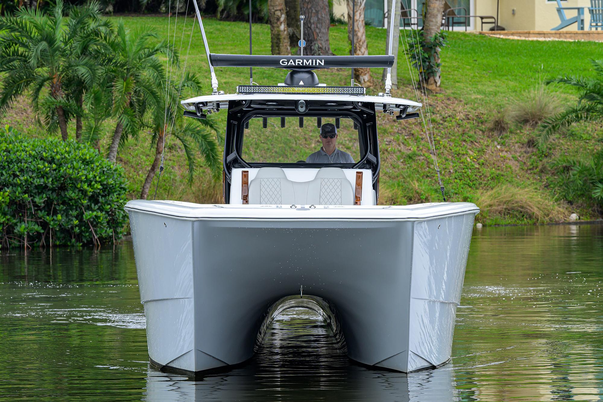 2023-freeman-42-center-console-power-9686505-20250228053312500-1_XLARGE