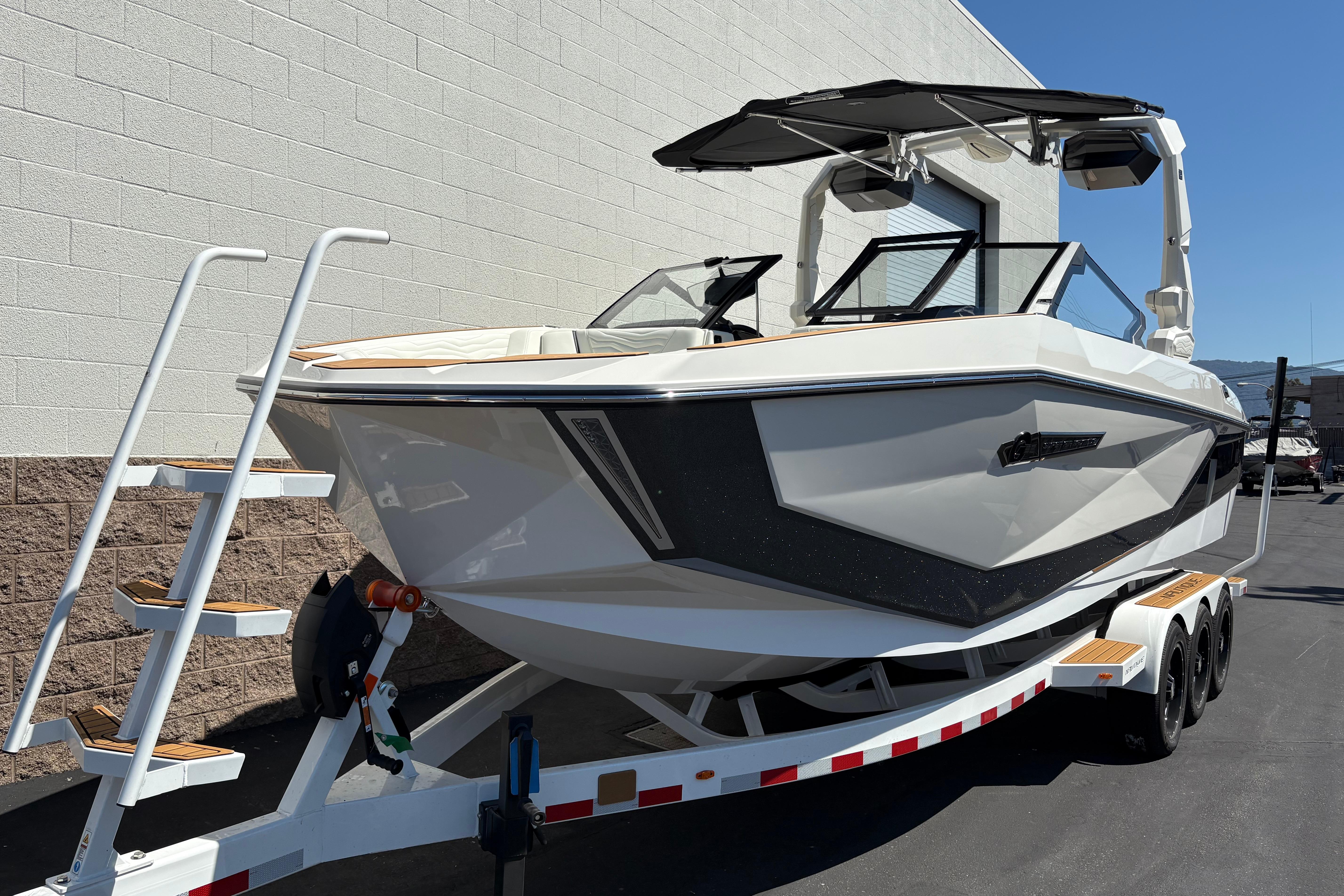 2026 Nautique Super Air Nautique G25 #N5024G inventory image at Sun Country Marine Group, San Jose-Campbell