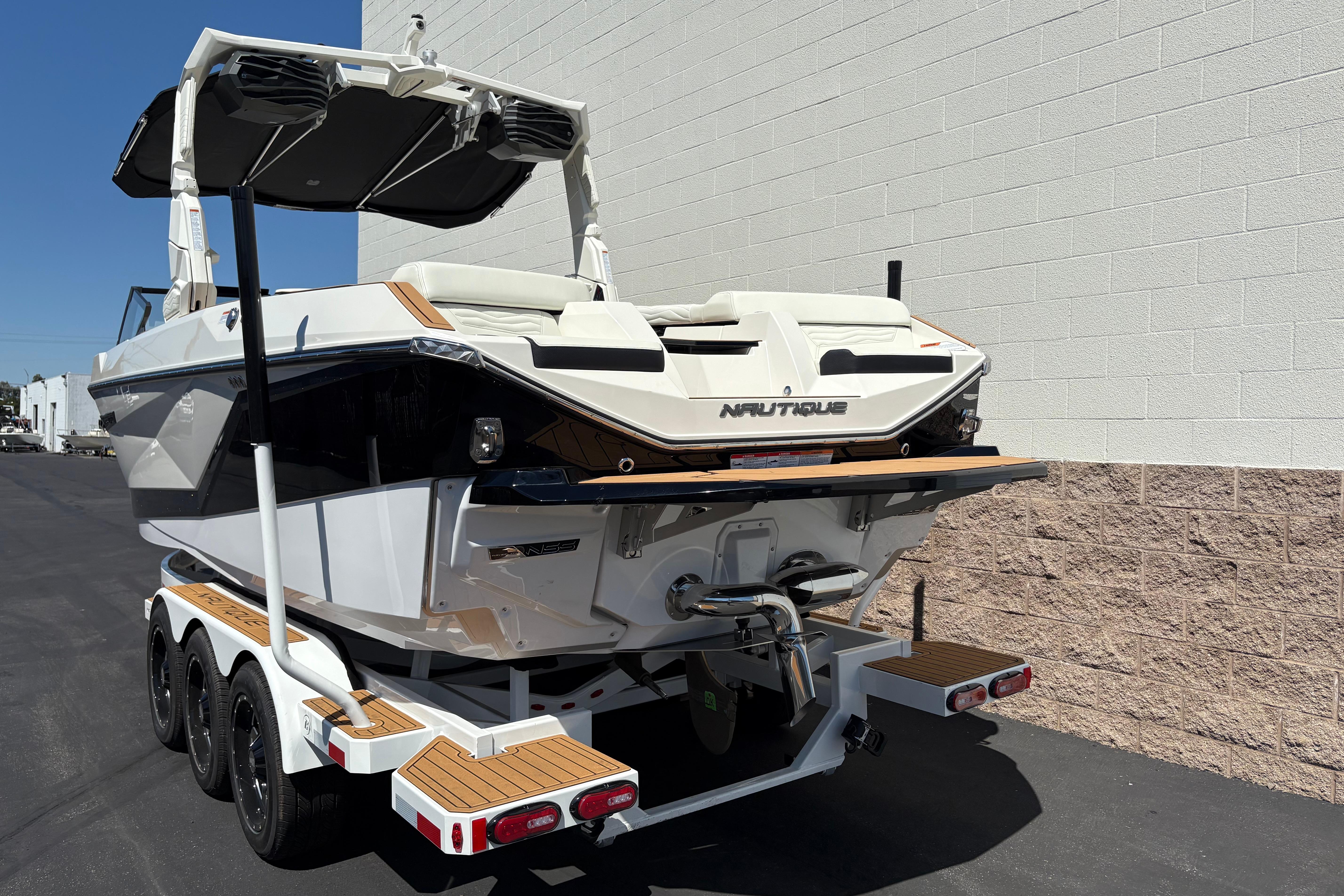 2026 Nautique Super Air Nautique G25 #N5024G inventory image at Sun Country Marine Group, San Jose-Campbell