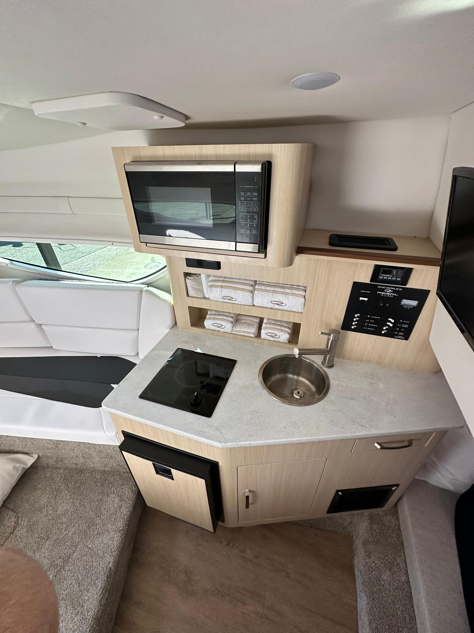 2025 Regal 26XO-26