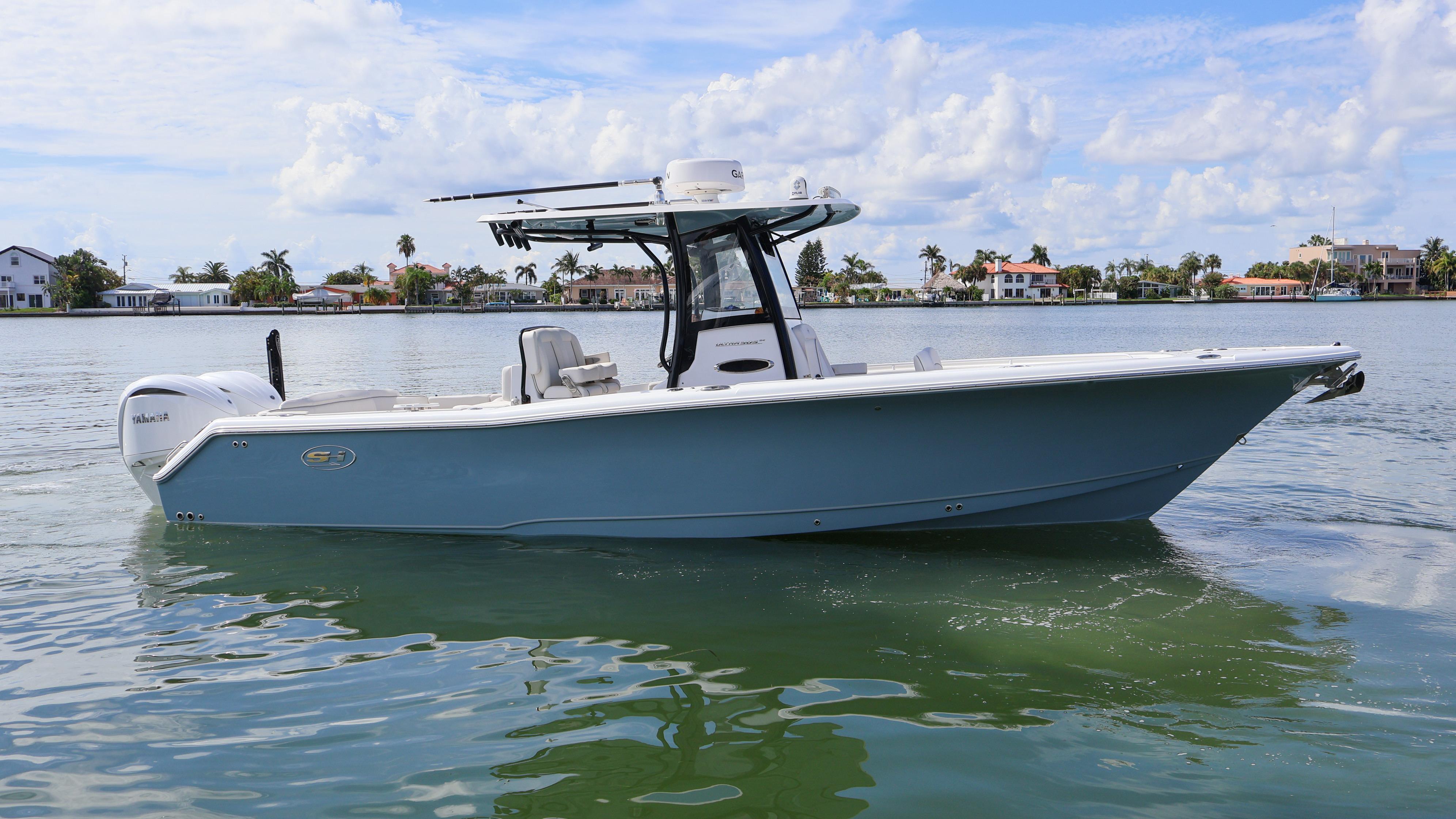 2023 Sea Hunt Ultra 305 SE