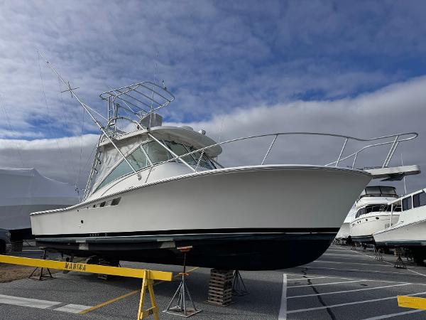 32' Luhrs, Listing Number 100914665, - Photo No. 1