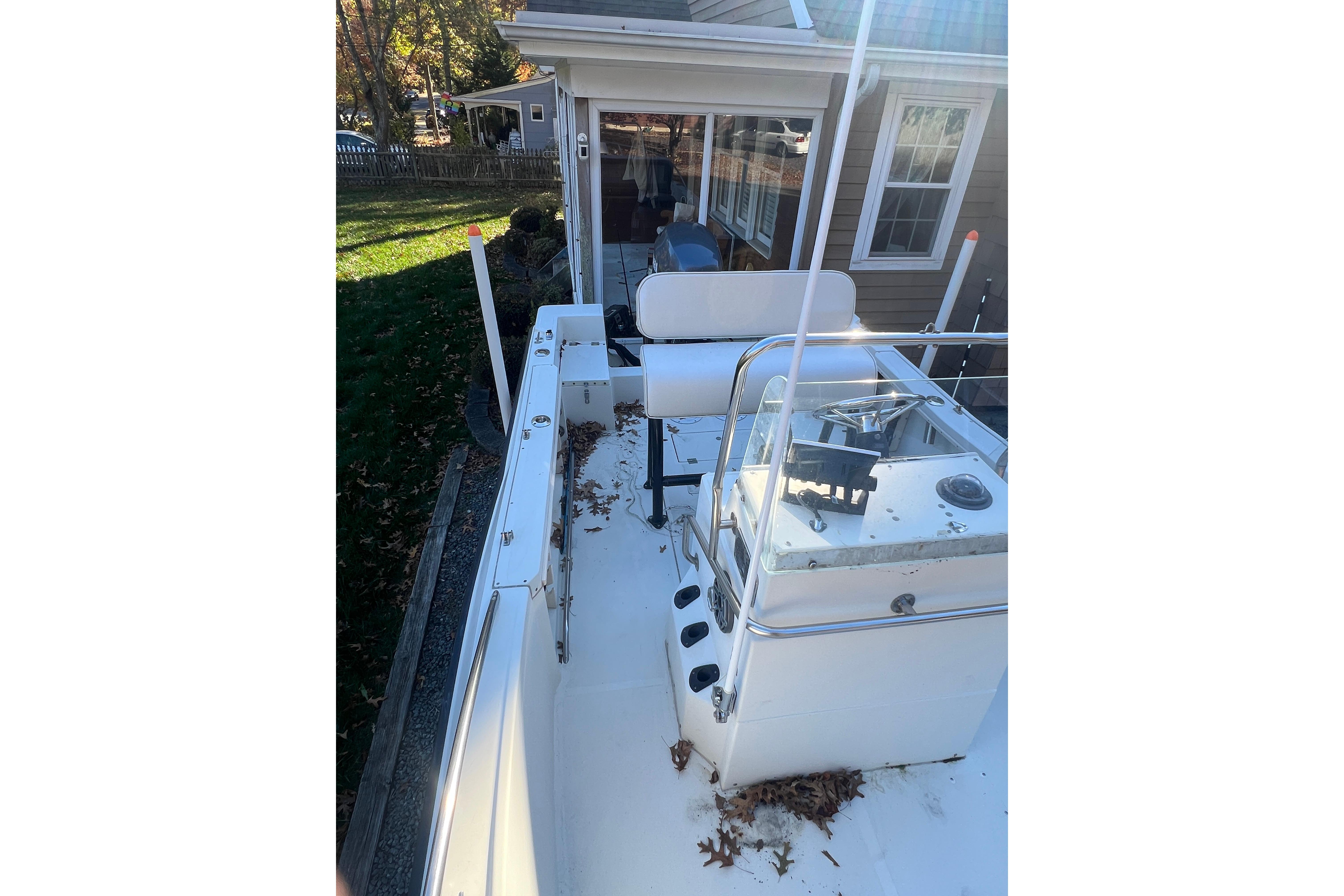 1994-stratos-1850-center-console-power-10036557-20251212080845900-4