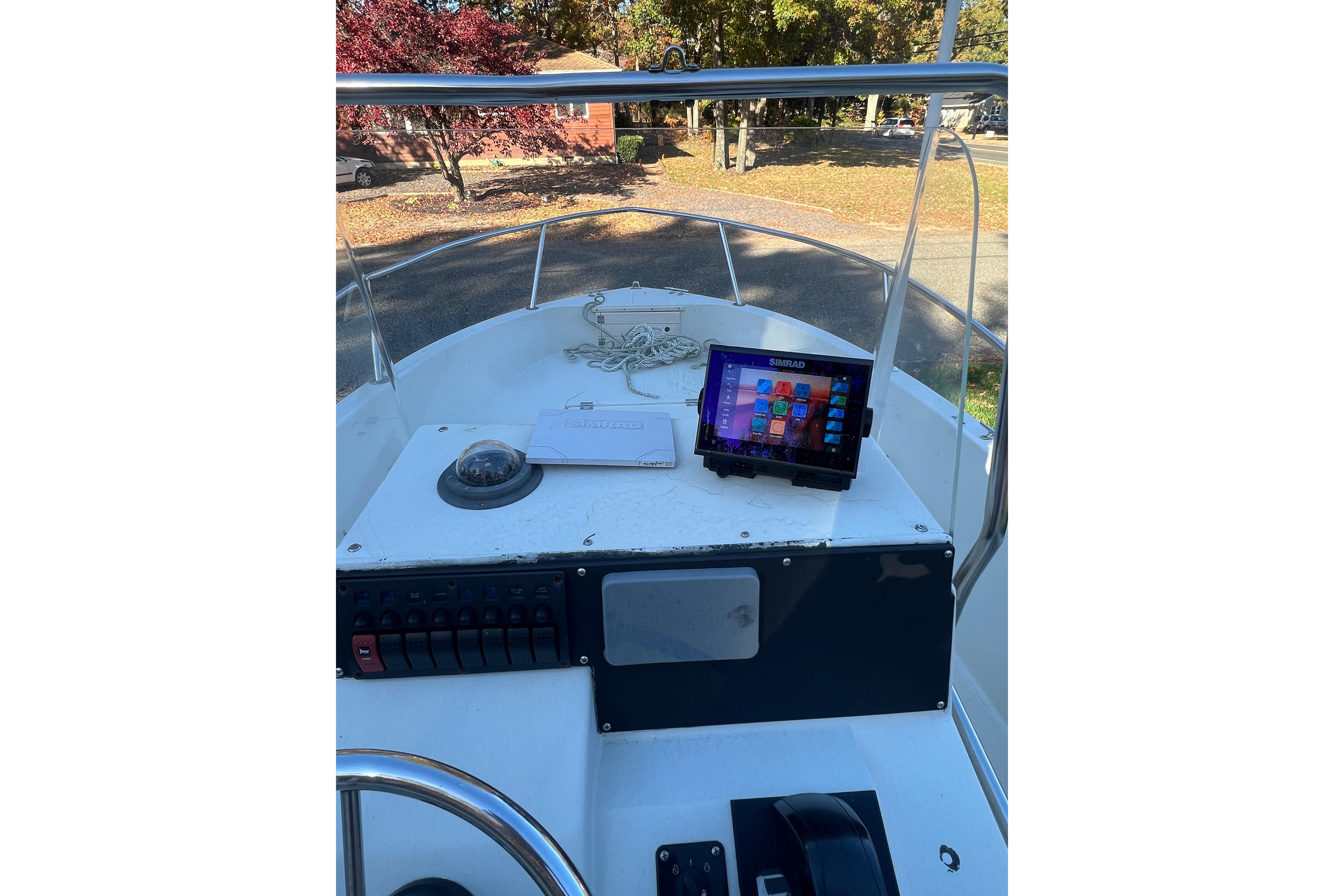 1994-stratos-1850-center-console-power-10036557-20251212081044929-2