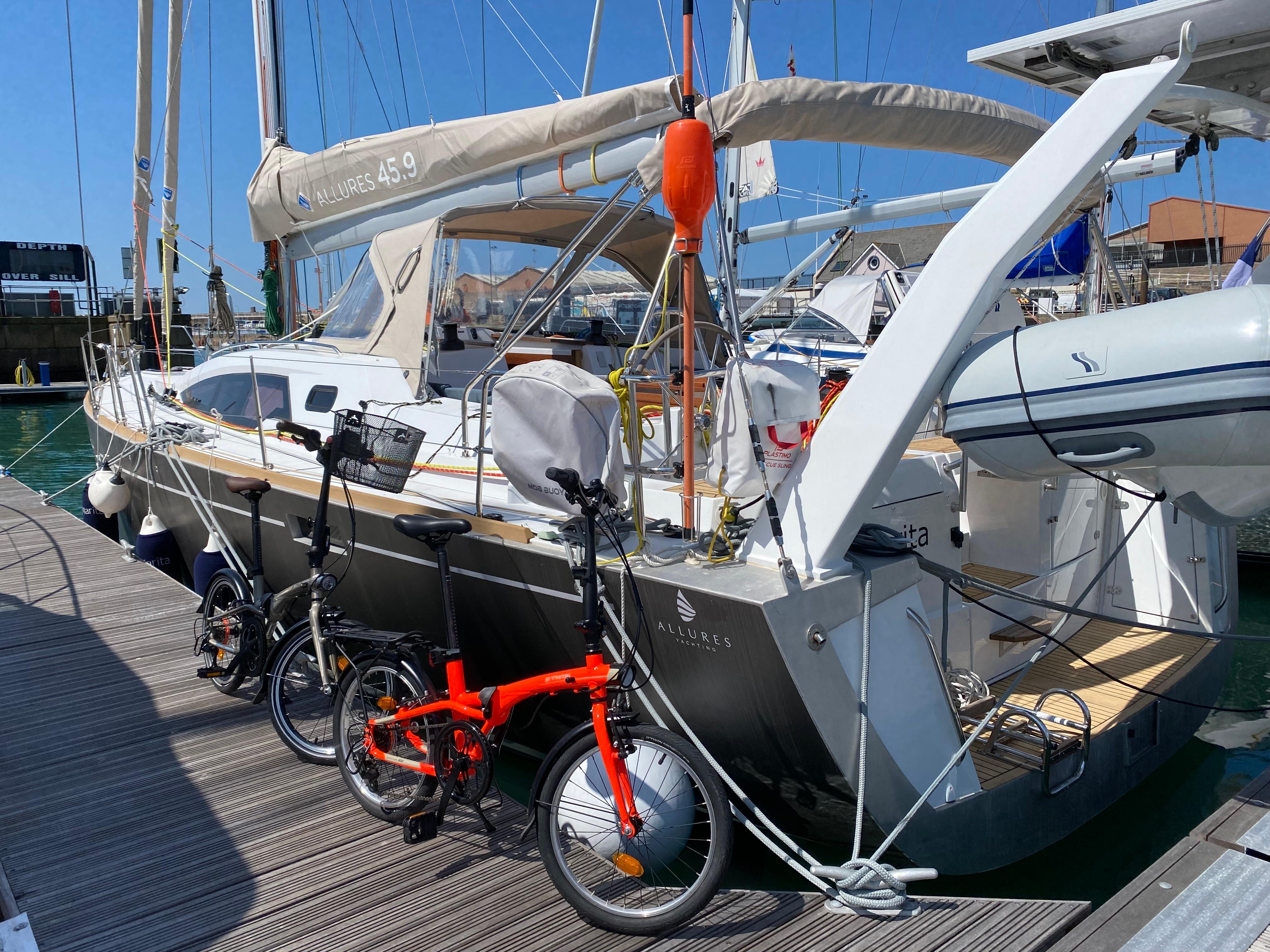 2022 Allures 45.9