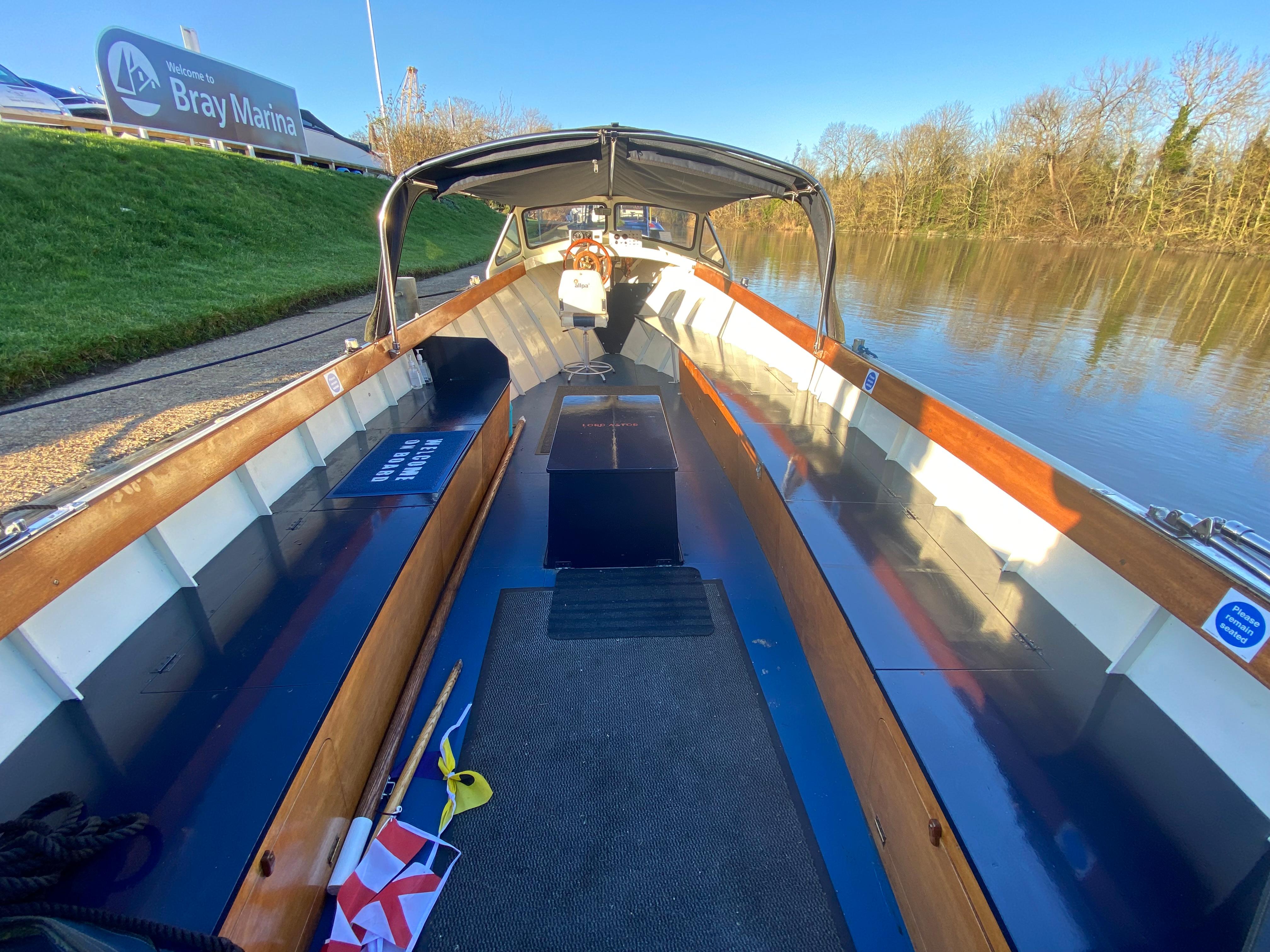 1986 Tender Steel Boat