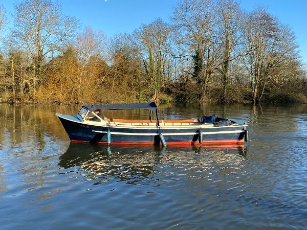 1986 Tender Steel Boat