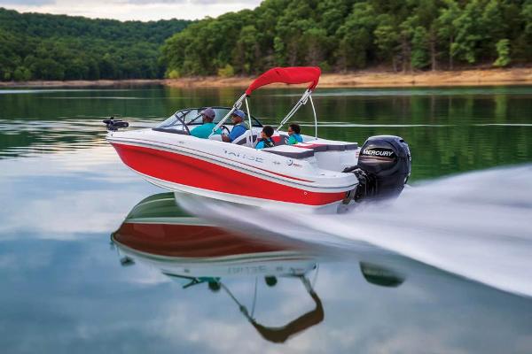 2021 Tahoe boat for sale, model of the boat is 550 TF & Image # 7 of 82
