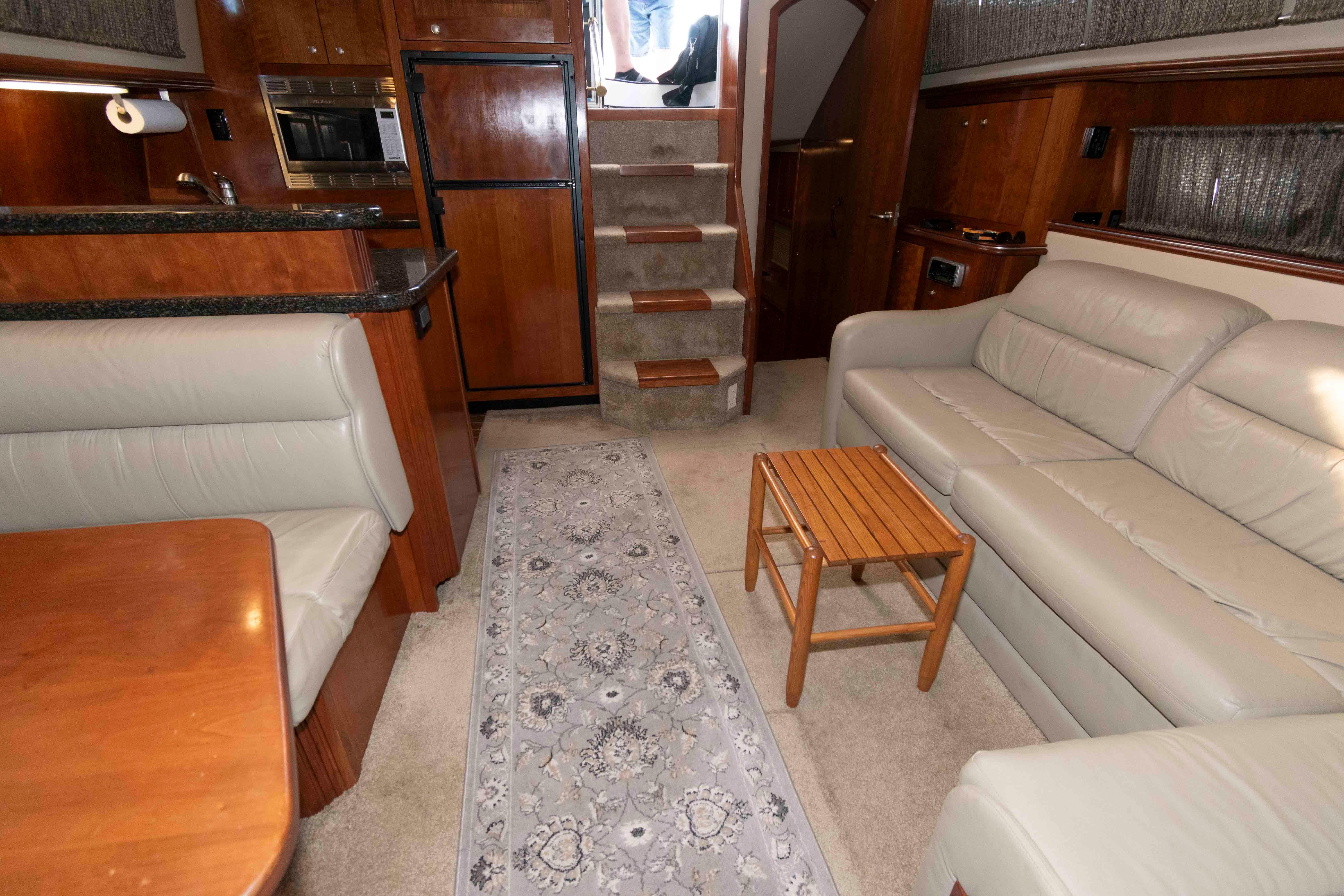 M 10347 RD Knot 10 Yacht Sales