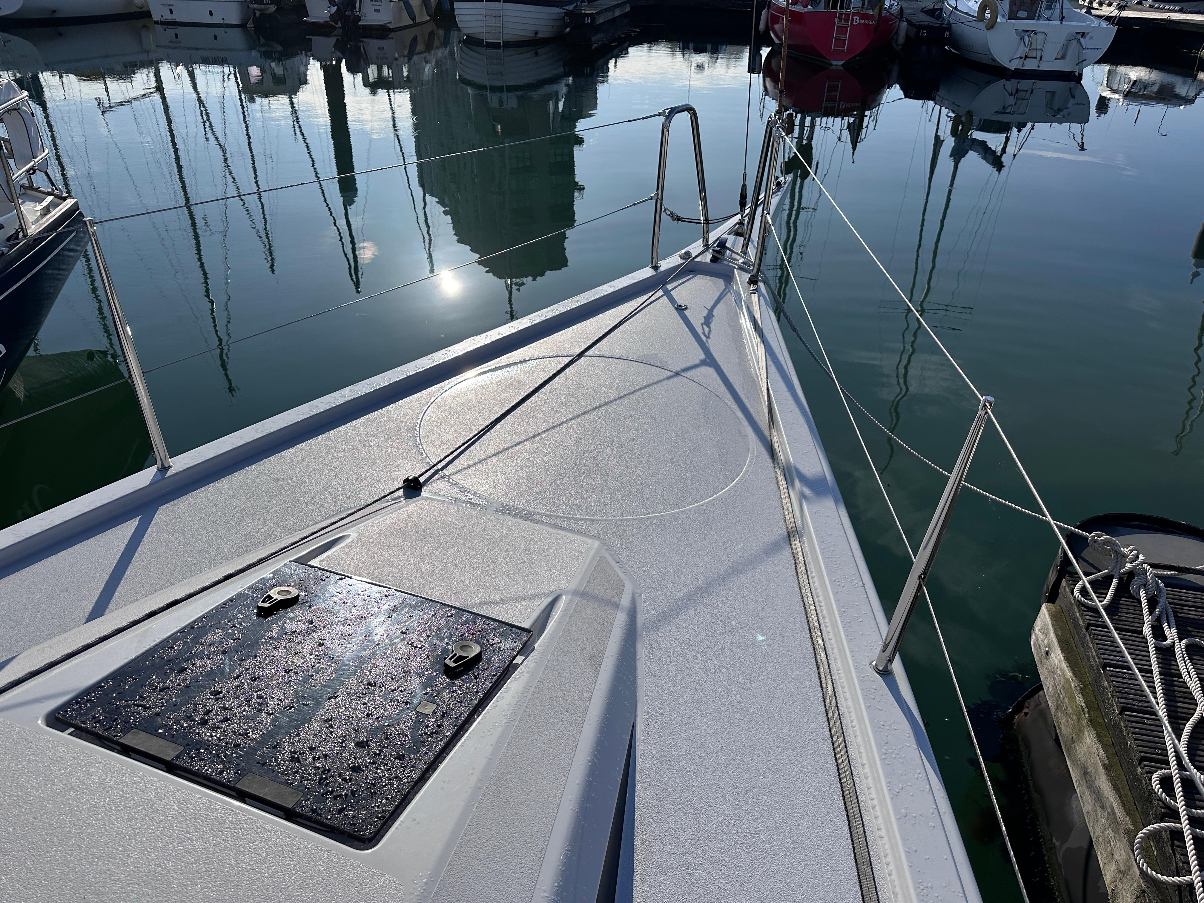 Boat image