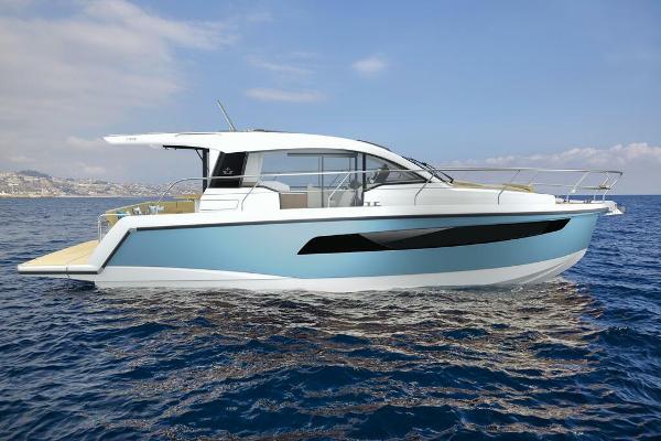 2022 Sealine C335