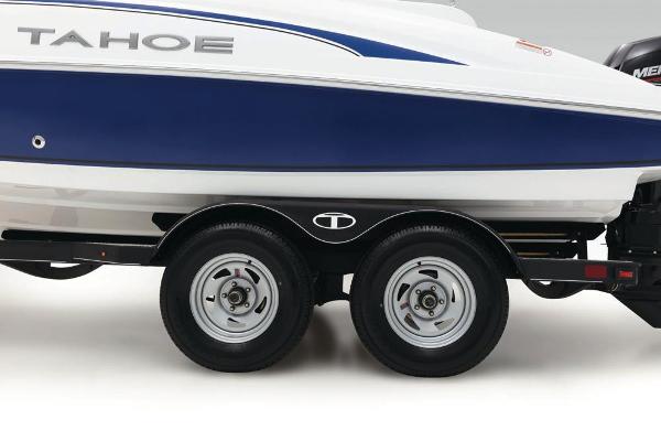 2021 Tahoe boat for sale, model of the boat is 2150 & Image # 31 of 85