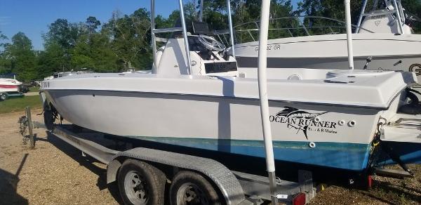2013 Ocean Runner boat for sale, model of the boat is 21 CC & Image # 6 of 8