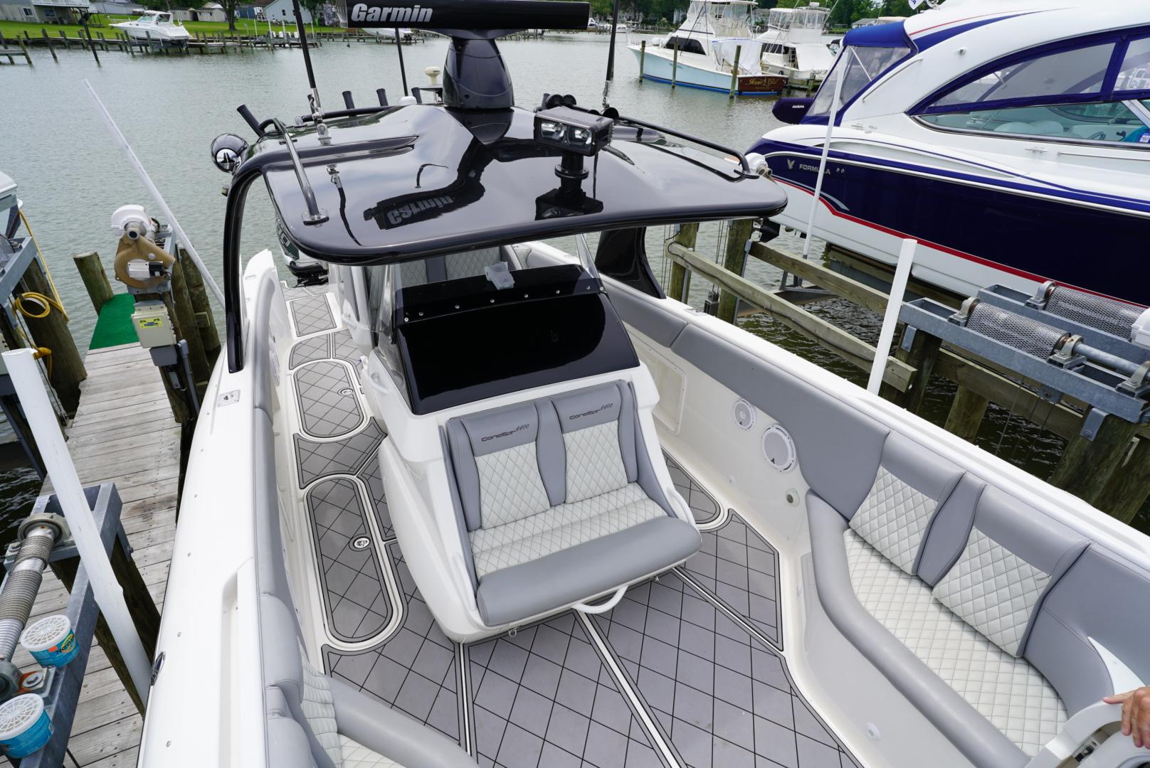 2010 Concept 4400 Sport Yacht