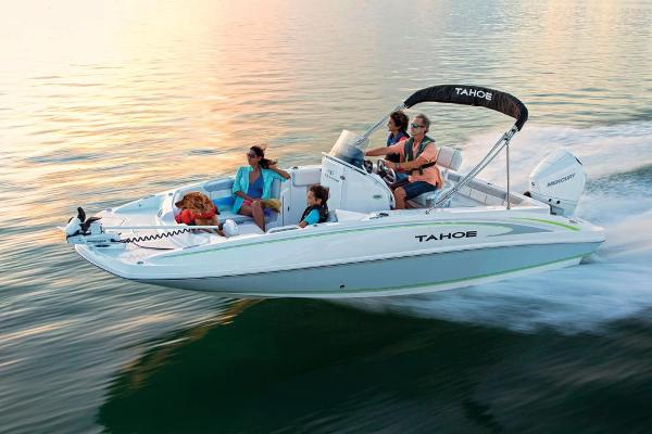 2021 Tahoe boat for sale, model of the boat is 2150 CC & Image # 15 of 132