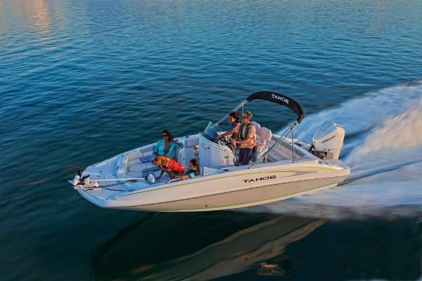 2021 Tahoe boat for sale, model of the boat is 2150 CC & Image # 17 of 132