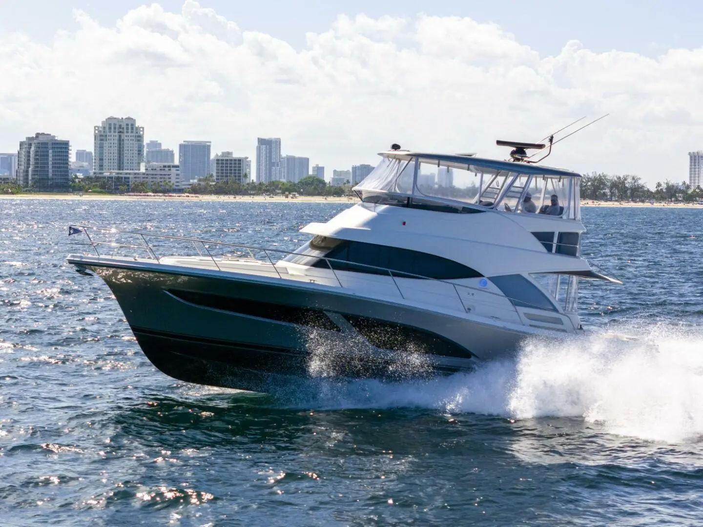  Yacht Photos Pics 2023-Riviera-46-Sports-Motor-Yacht