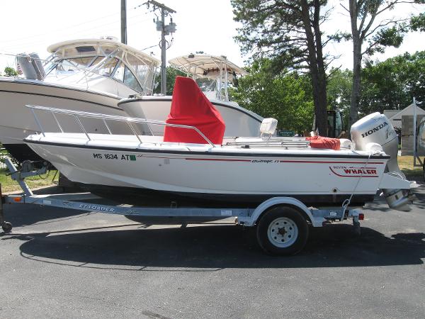 17' Boston Whaler, Listing Number 100891930, - Photo No. 7